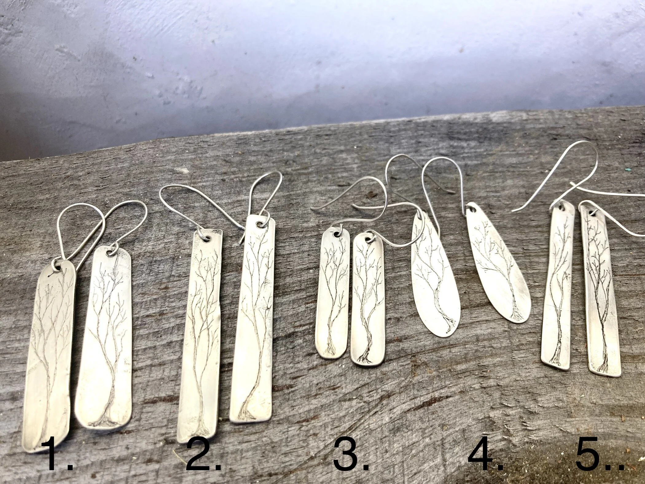 C383D090-4EB8-40E7-81B3-7445EB149CBE