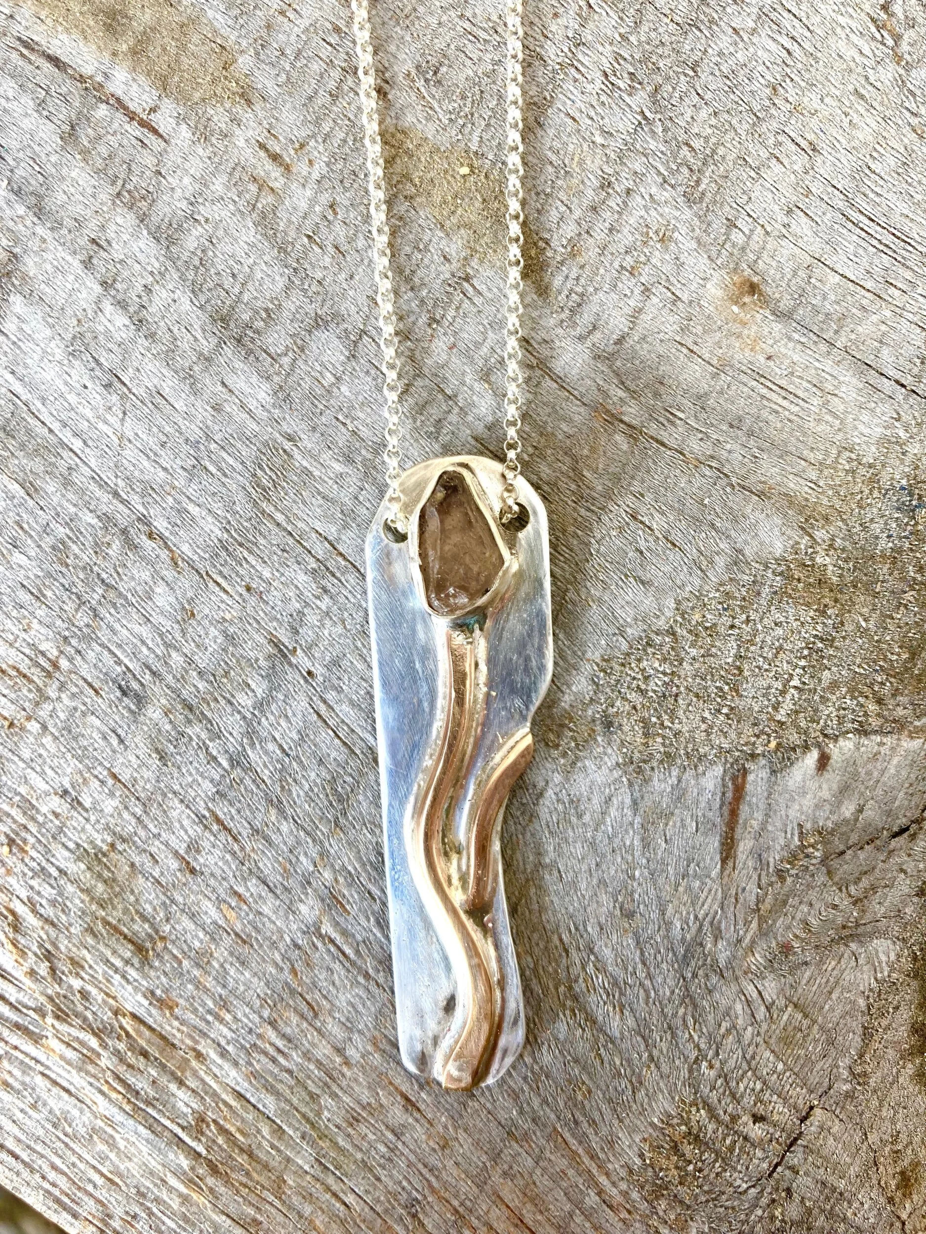 2D8CEBE7-569B-4FCB-ACCE-D11D9B8EE550