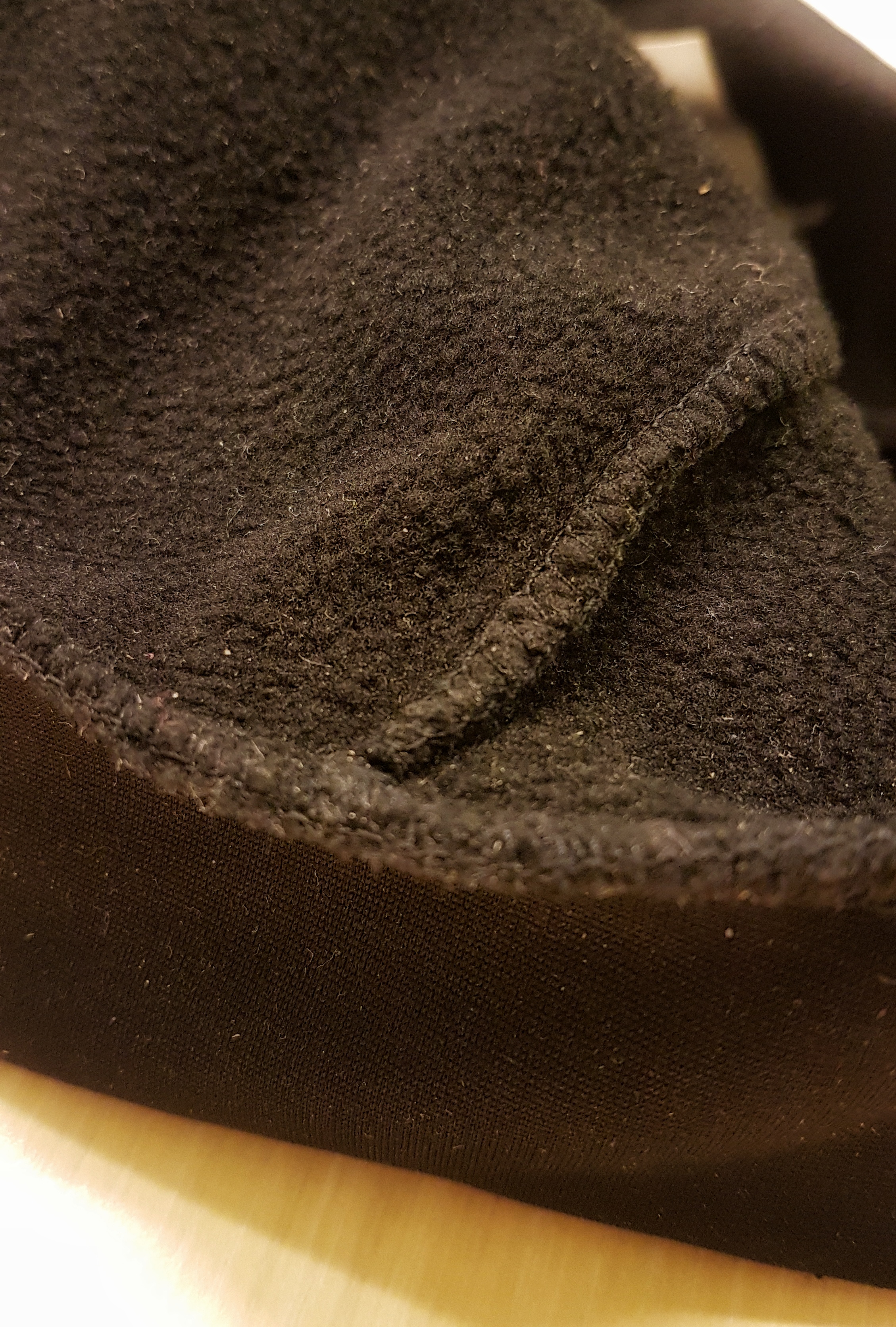 The hat is super warm and really comfy. There is a fabulous fleece lining to this hat. The head remaind warm throughout various activities.