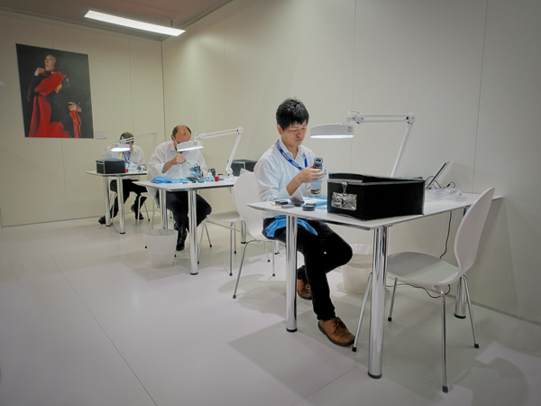 Olympus free cleaning service