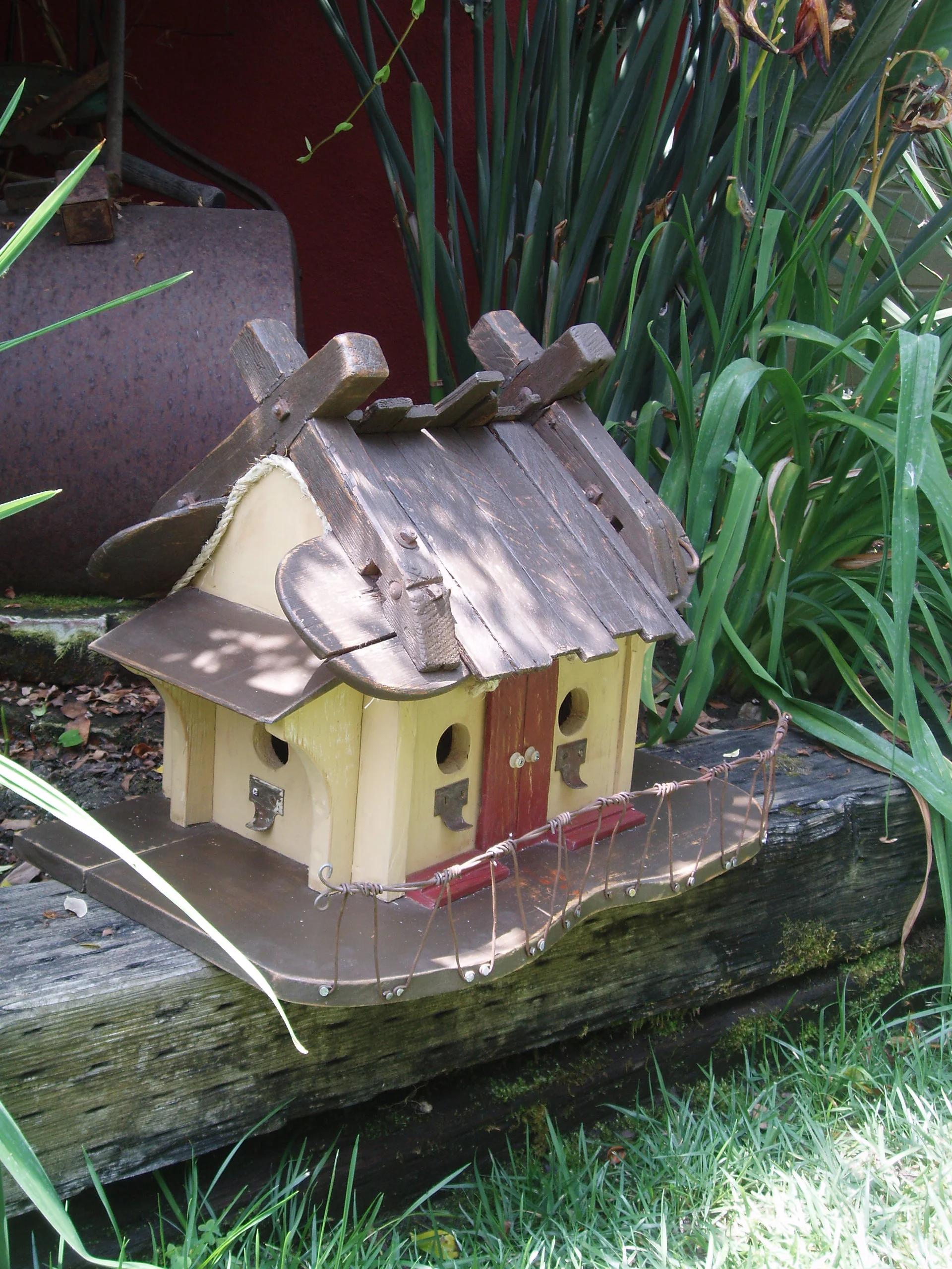 Humble Cottage, Specialty