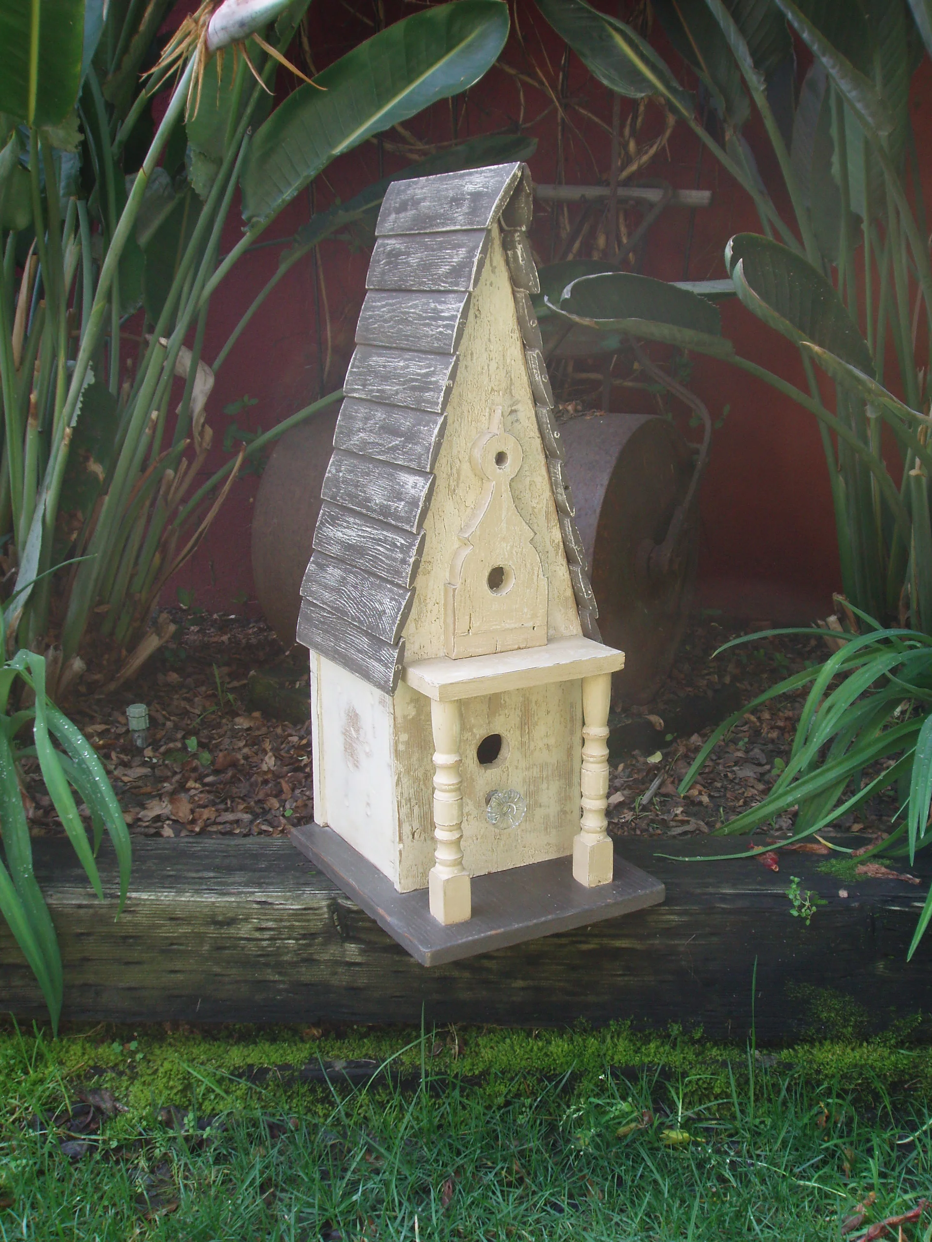 Yesteryear, Specialty