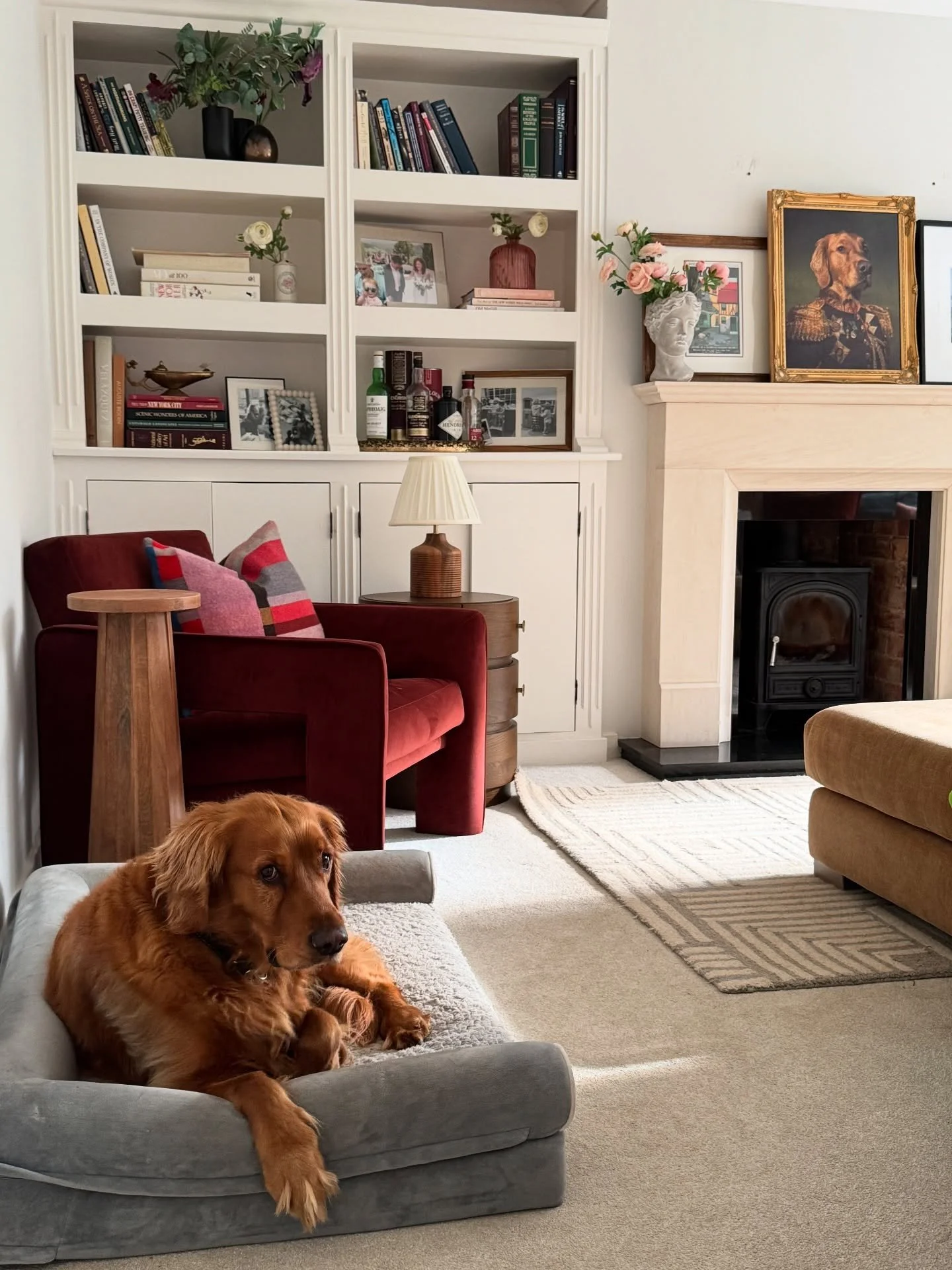 My favourite chair and my favourite fur child. King of the side eye, in the painting and IRL.