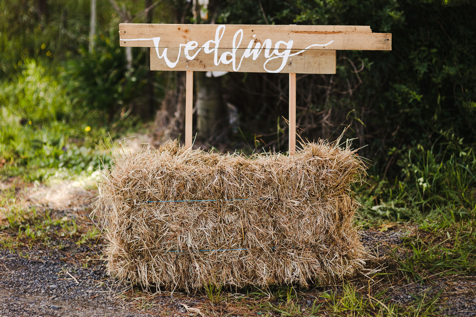 4 Wedding sign in hay bale styling.jpg