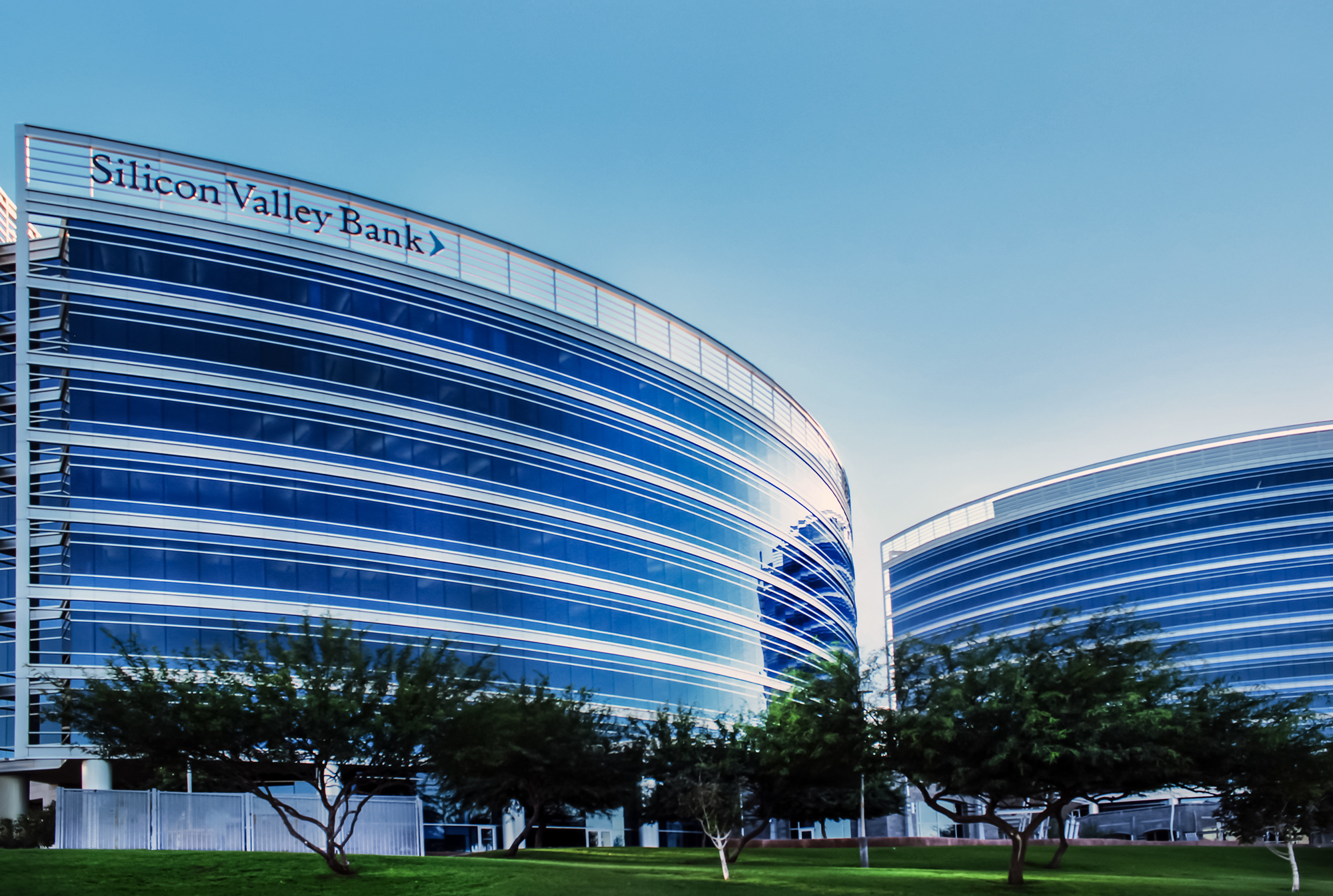 Silicon Valley Bank Continues Expansion In Arizona Real Estate