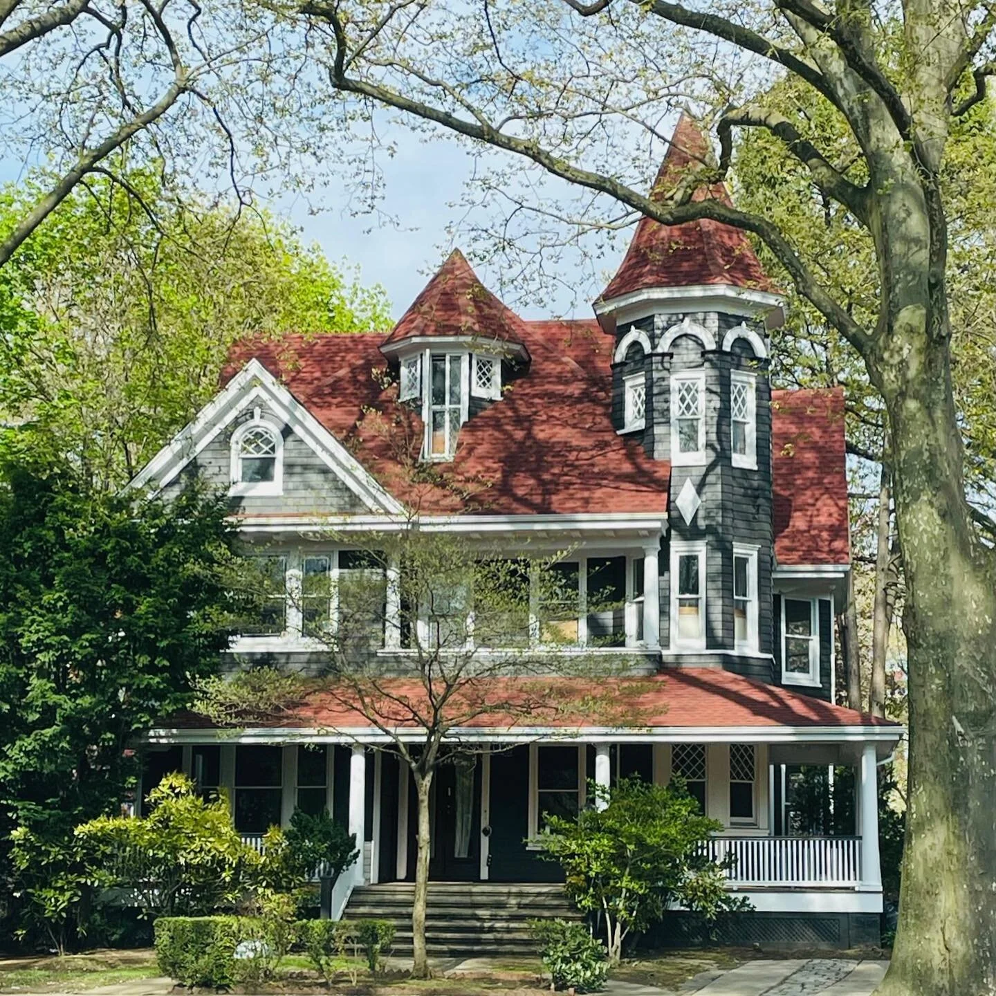 Gorgeous house on our drivers permit outing.