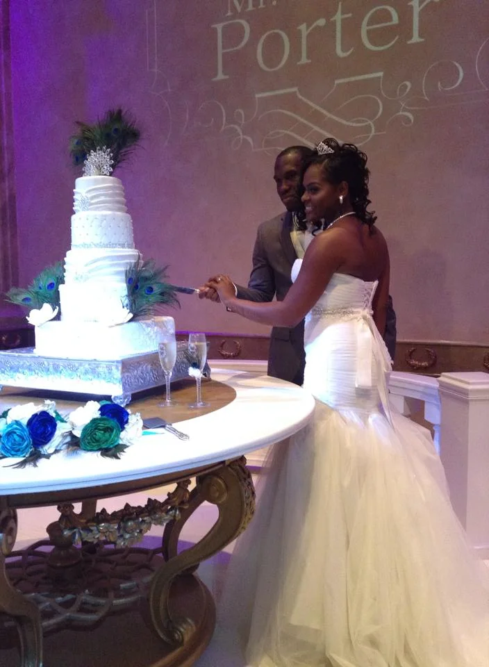 Jonquil and Earnest at The Balcony Ballroom