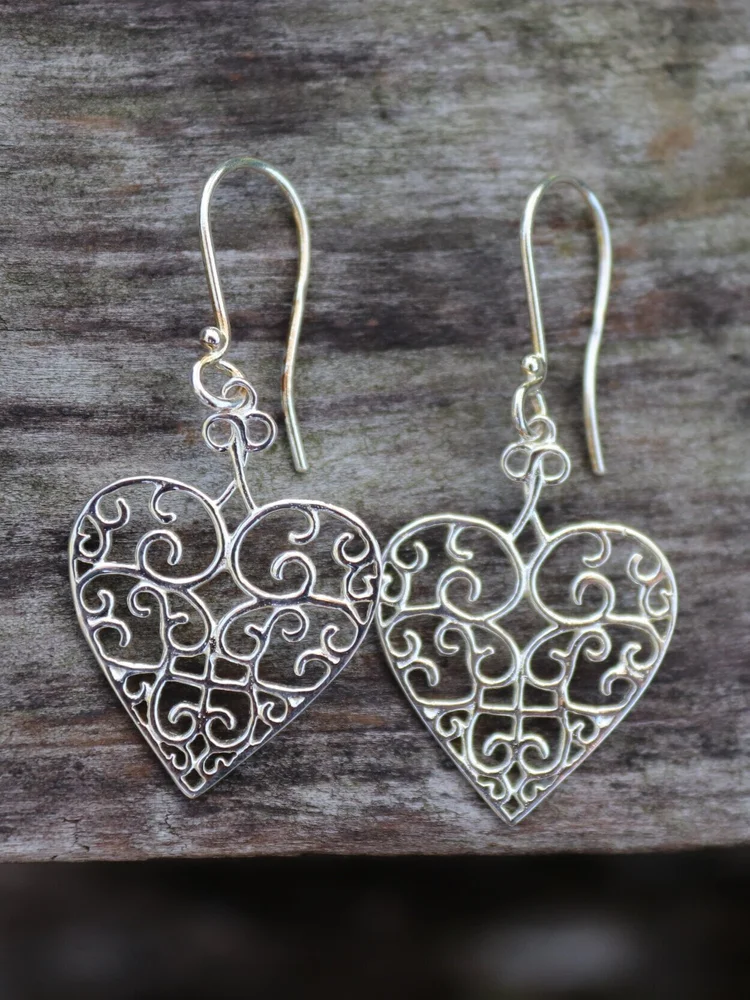 Southern Gates Filigree Heart Earrings Dp Jewelry Designs