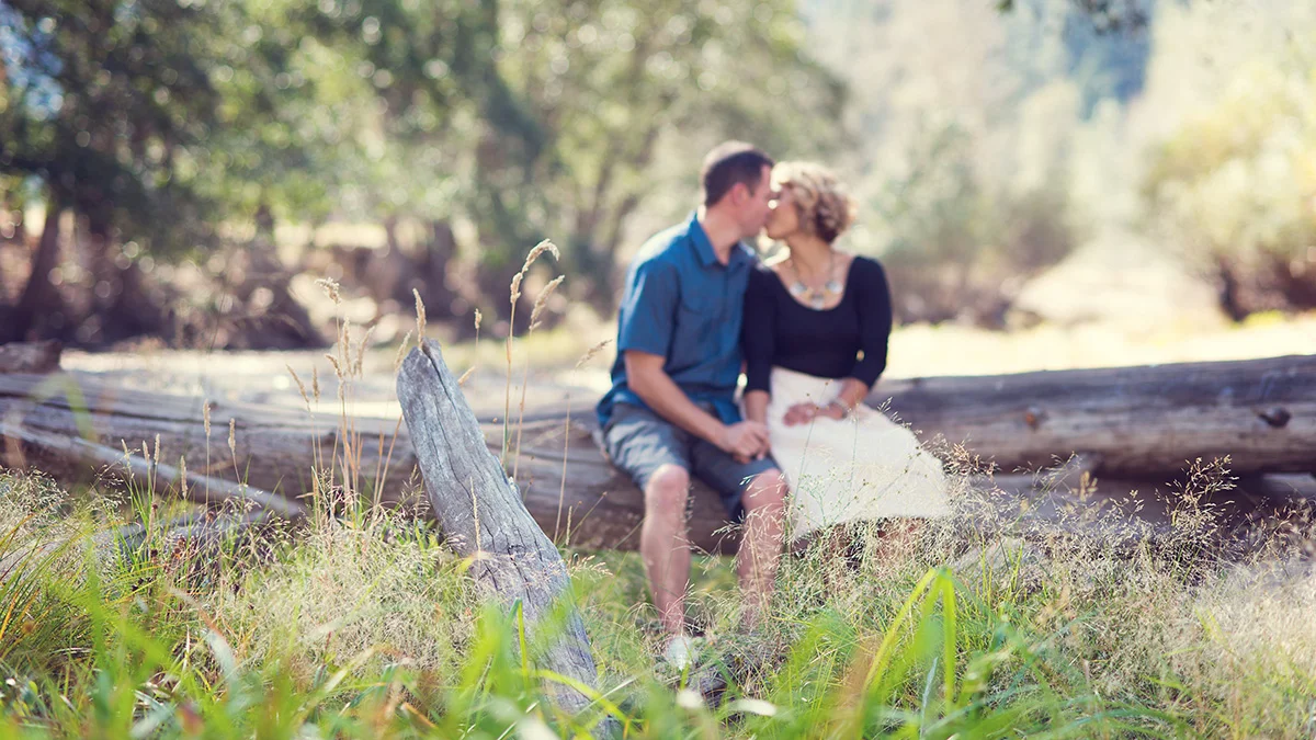 Justin Janet Preston Engagement_4225_3_small.jpg