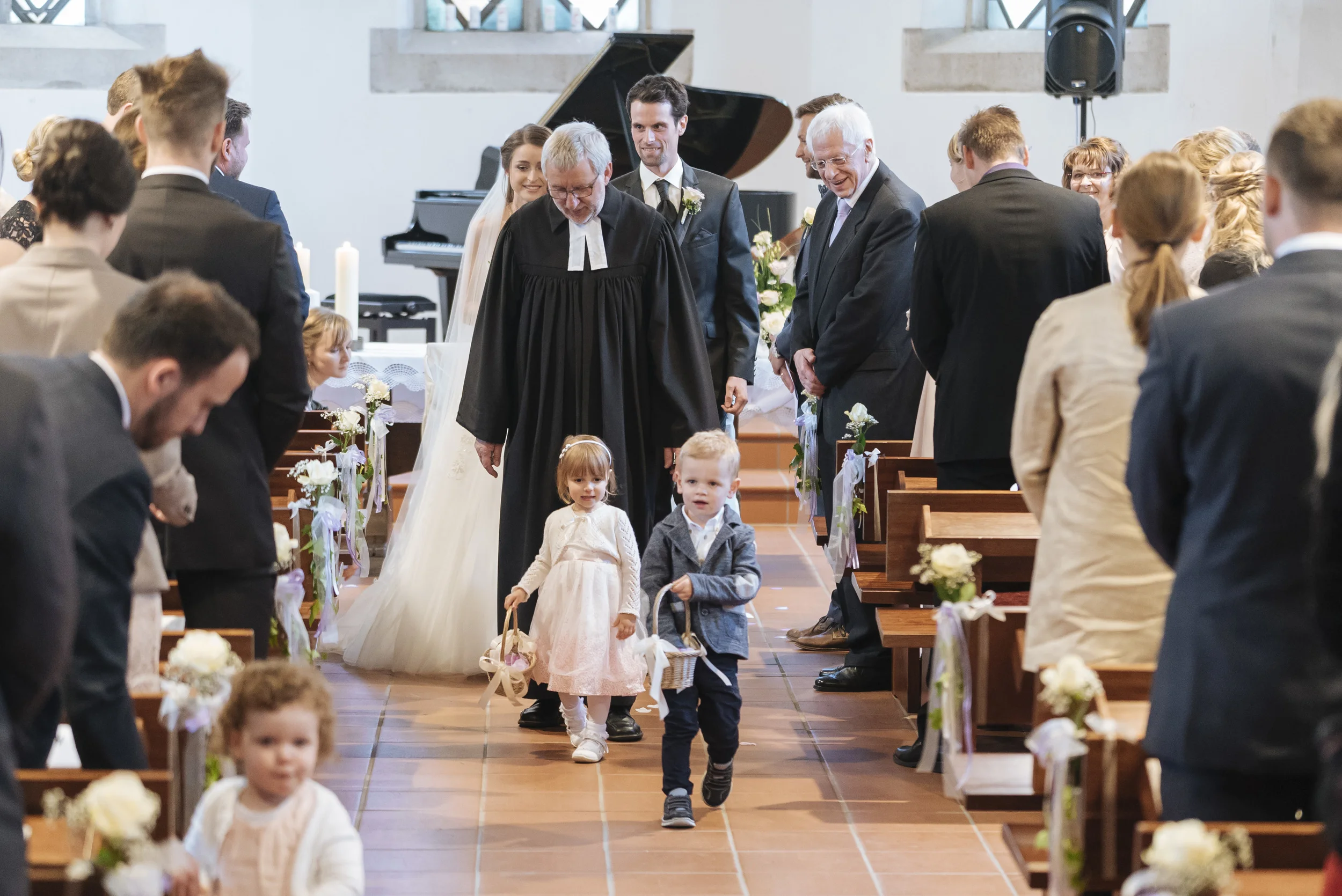 Mona und Marius Kirche219.jpg