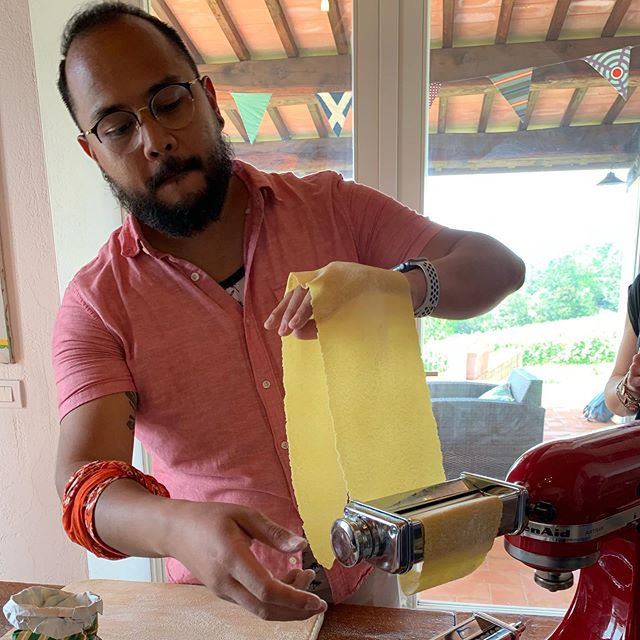 A Tuscan dream. Making fresh pasta, picking vegetables from the garden, walking the vineyard and olive trees. Breath taking views of the valley, and nap time under the Tuscan sun. Thank you @tenutachiudendone for the amazing wines and olive oil and for an unforgettable experience.
#loveandmiseenplace