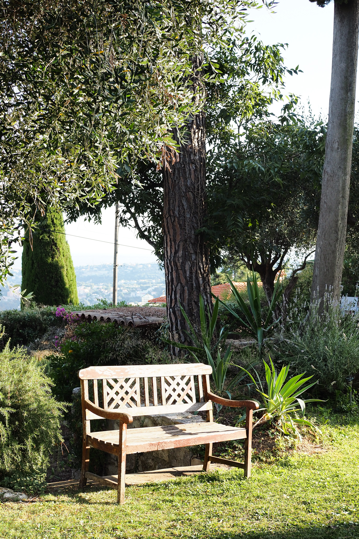 My blogger photo diary of my family trip to Nice in the south of France with Airbnb