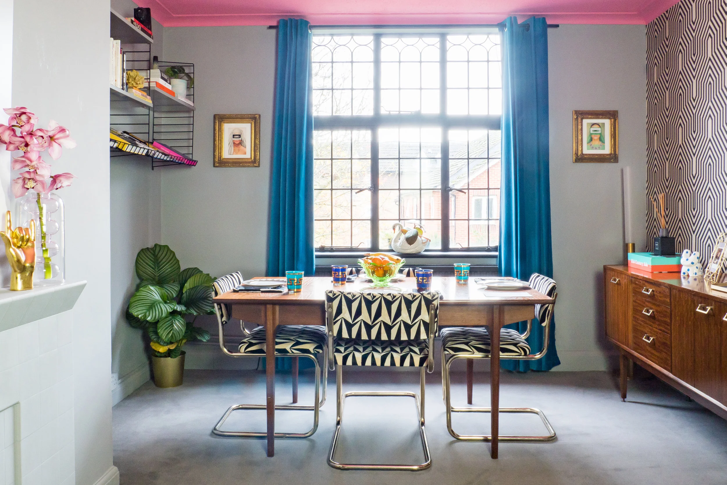 livingroomreveal_SA_HiRes_006.jpg