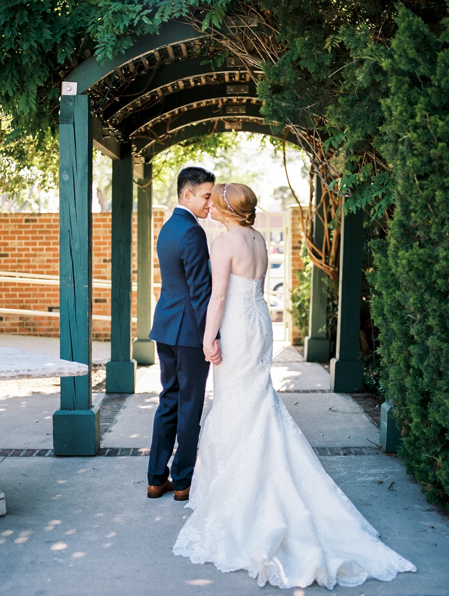 pensacola florida wedding 5eleven palafax lee house wedding photographer lissa ryan photography