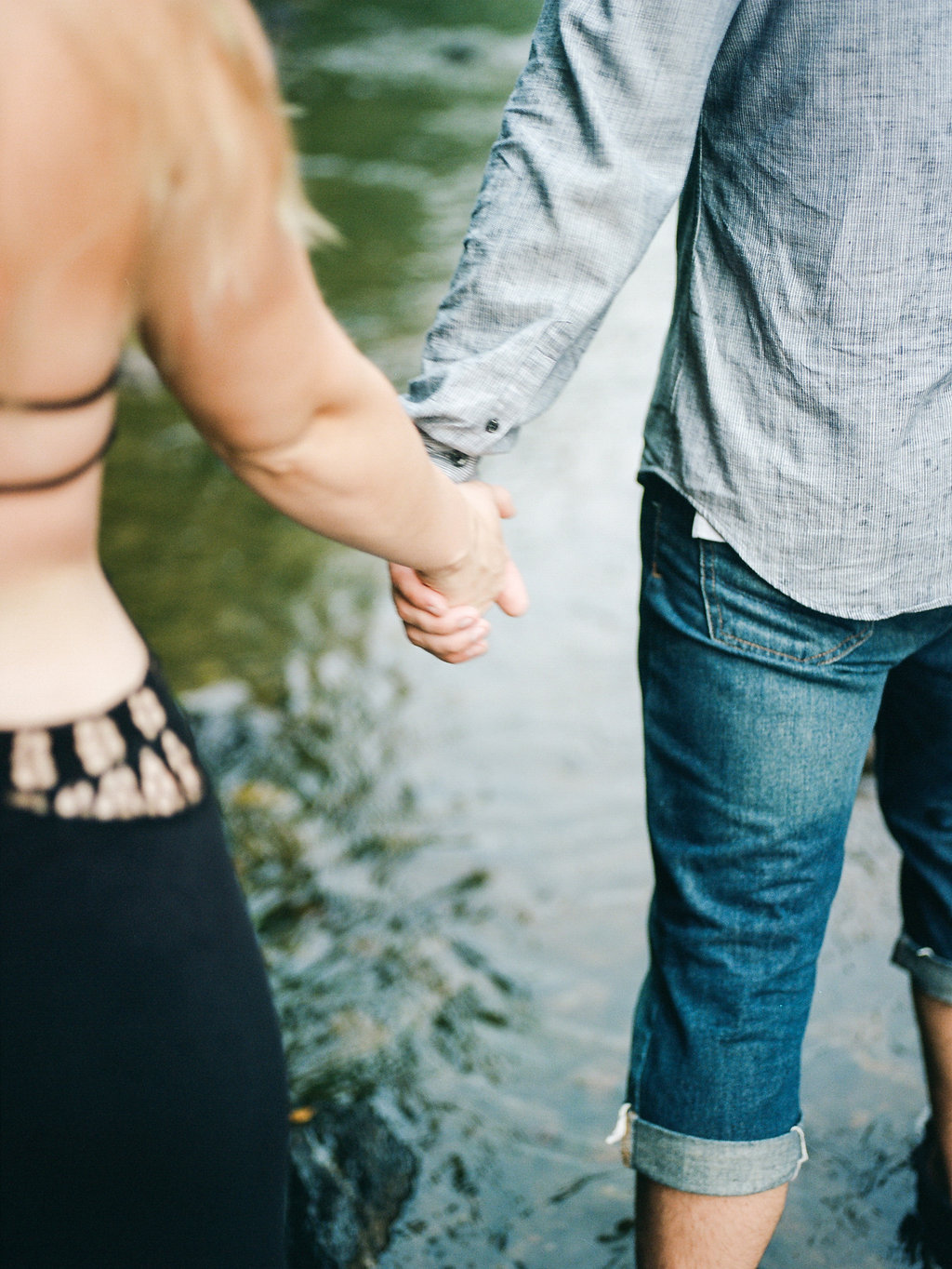 patapsco state park maryland engagement photos fine art wedding photographer lissa ryan photography