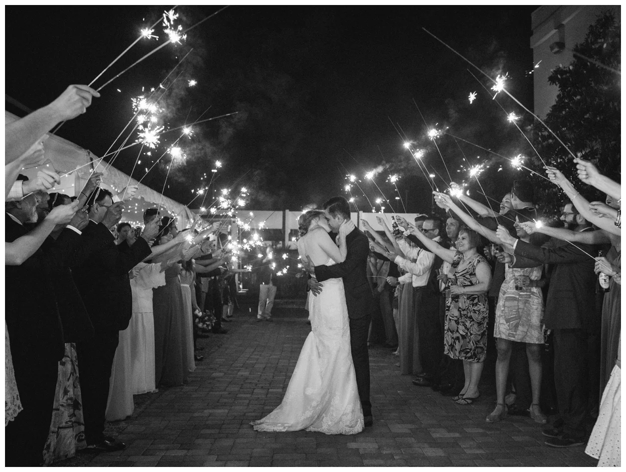 spring pensacola florida wedding at 5eleven Palafox by fine art washington dc and destination wedding photographer Lissa Ryan Photography