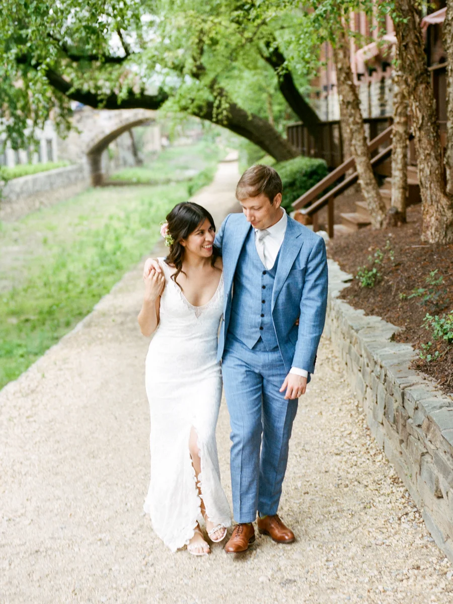 Spring Four Seasons Georgetown Wedding  |  Linda & Joe (sneak peeks)