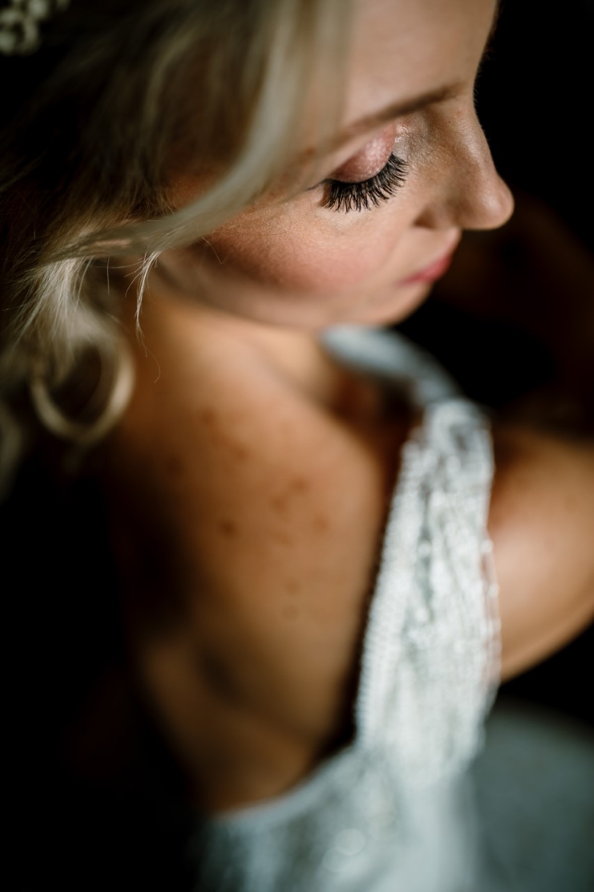 Anna Stephenson Professional Hair And MakeUp Artist in Yorkshire | Weddings  & Commercial