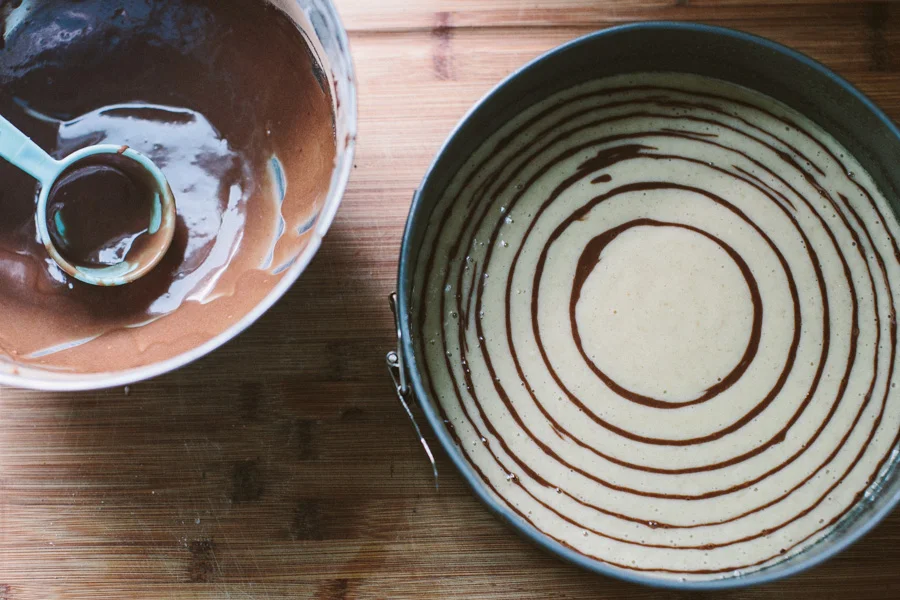 Tiger Cake // Becca Bakes (www.becca-bakes.com)