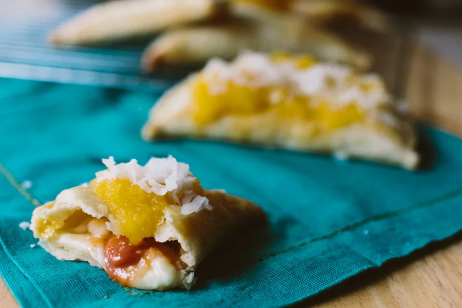 Tropical Hand-Pie // Becca Bakes (www.becca-bakes.com)