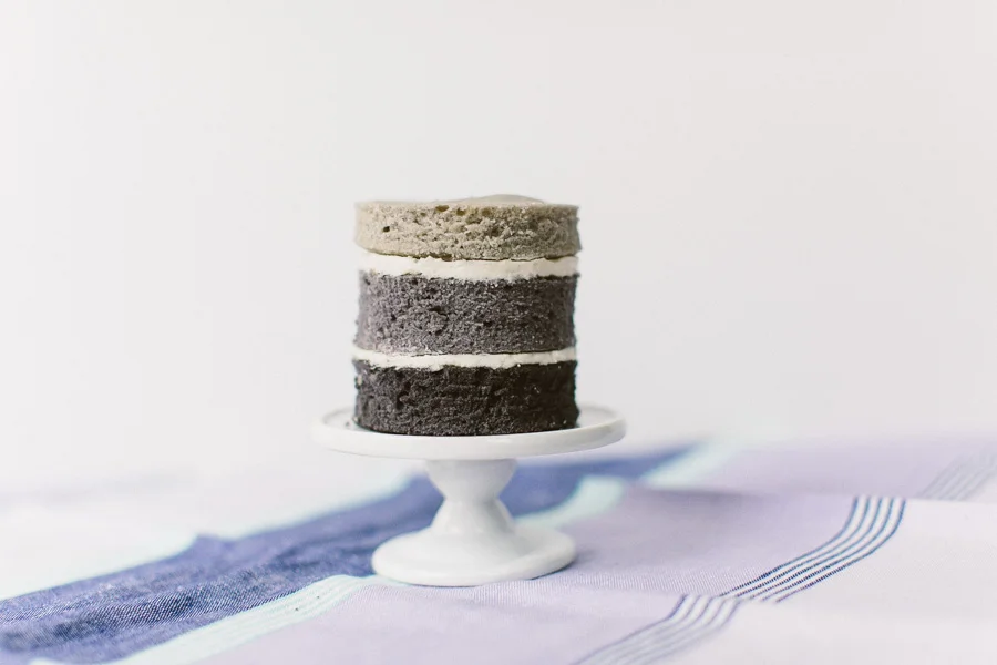 Ombre Cake // Becca Bakes (www.becca-bakes.com)