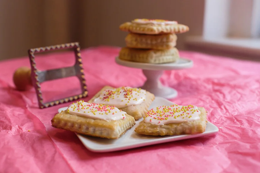 Poptart Ravioli | Becca Bakes (www.becca-bakes.com)