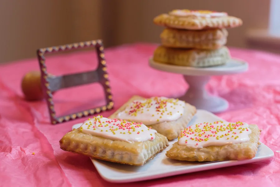 Poptart Ravioli | Becca Bakes (www.becca-bakes.com)