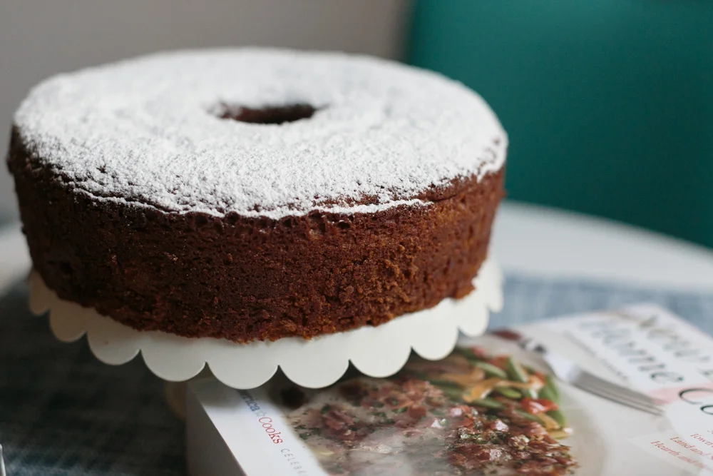 Secret Ingredient Chocolate Cake | Becca Bakes (www.becca-bakes.com)