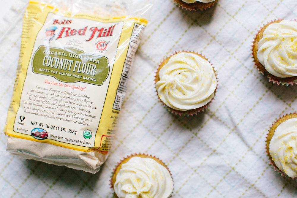 Cardamom Cupcakes with Lemon Cream Cheese Frosting | Becca Bakes (www.becca-bakes.com)