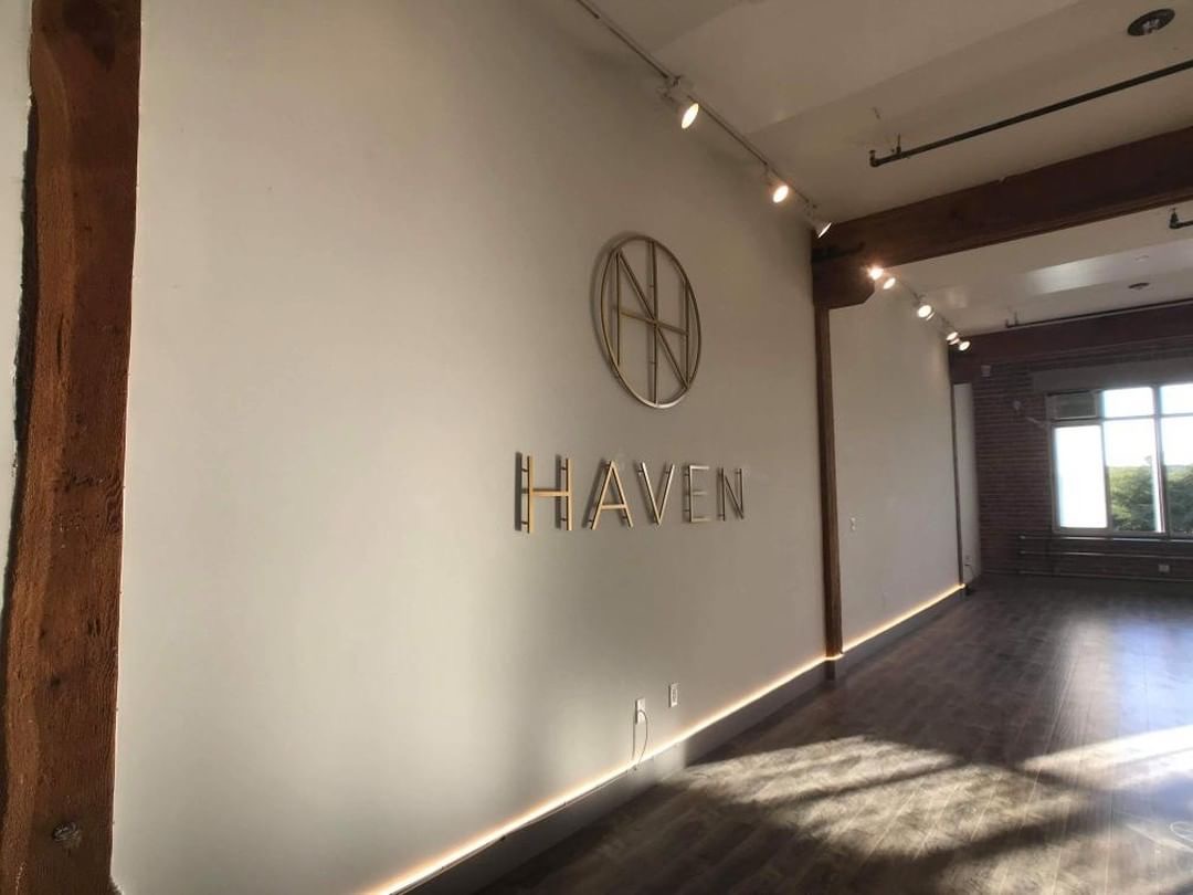 haveninterior.jpg