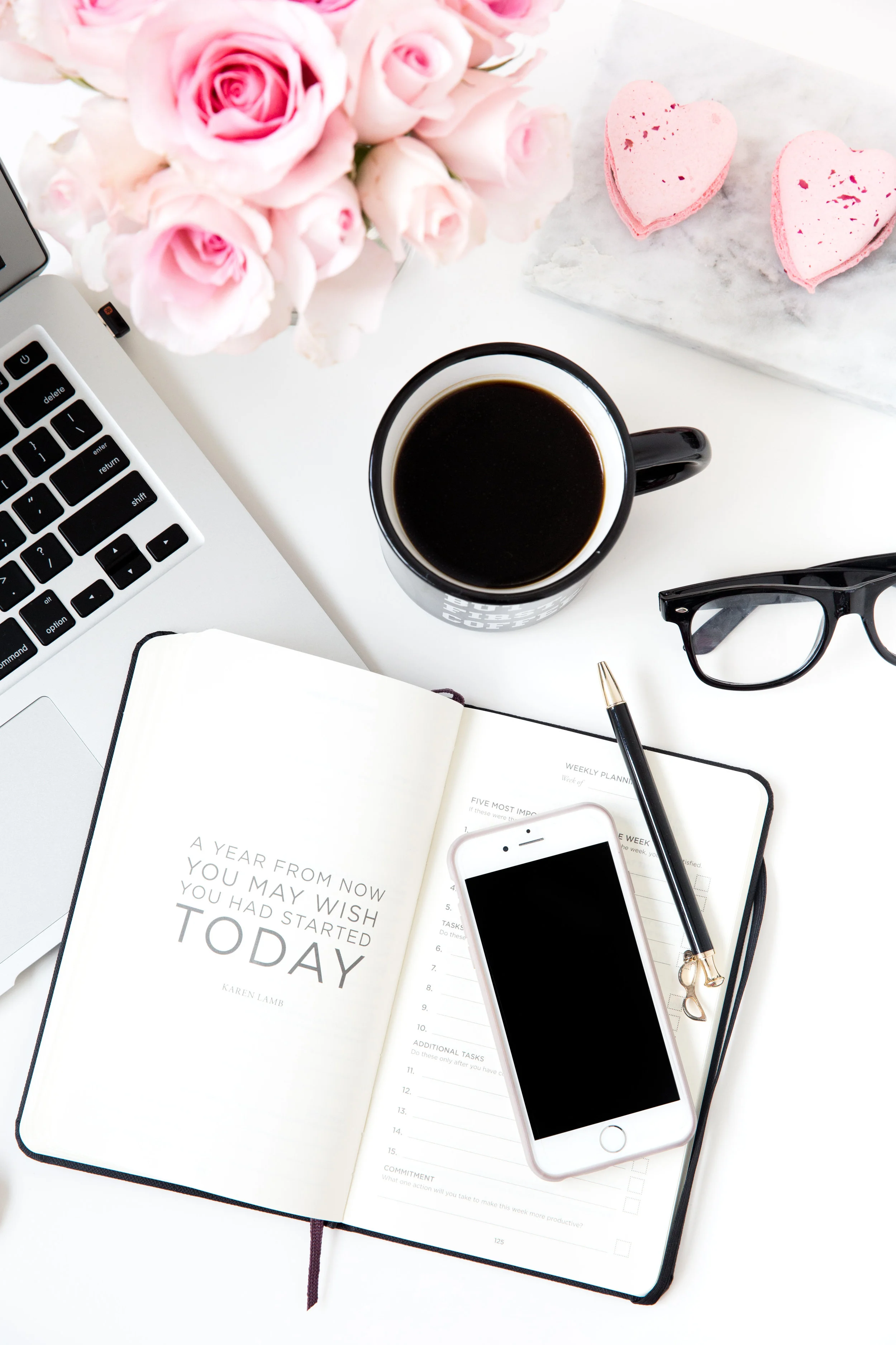 4 WAYS TO ORGANIZE YOUR LIFE