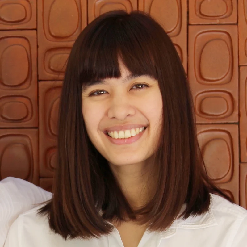 Euam Sirisanthana Co-founder Programmer's wife. Also 3 kids. Who secretly program programmer!
