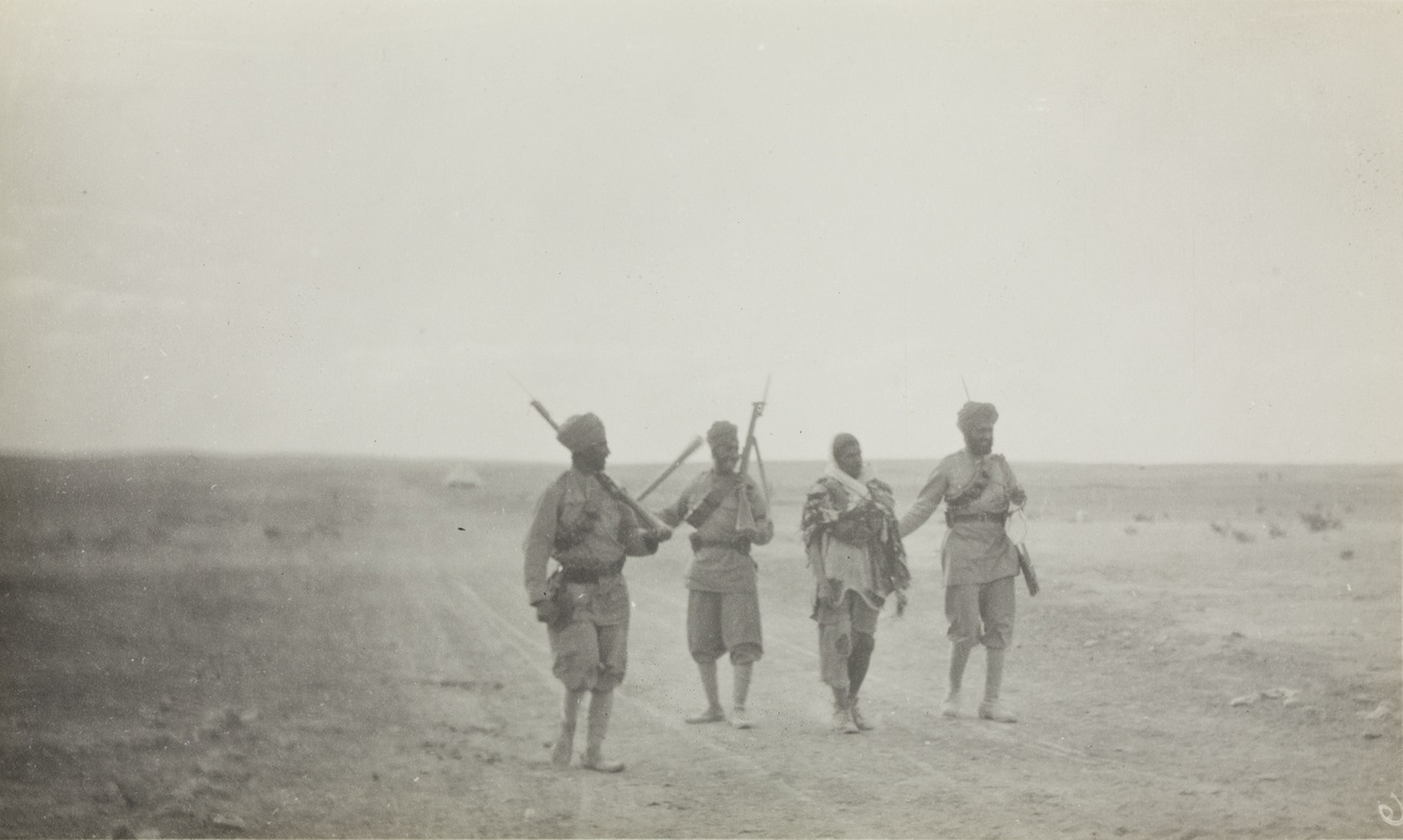 Sikhs with a Senoussi Prisoner