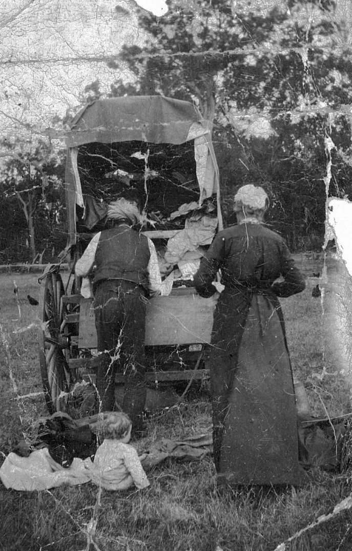 Nehal visiting the Forrest farm of Dwalganup, Upper Blacvkwood 1916.