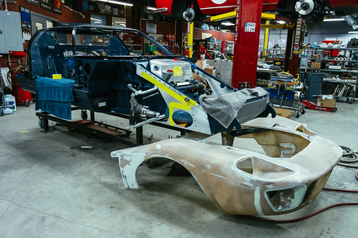 FORD GT40 LE MANS RACER