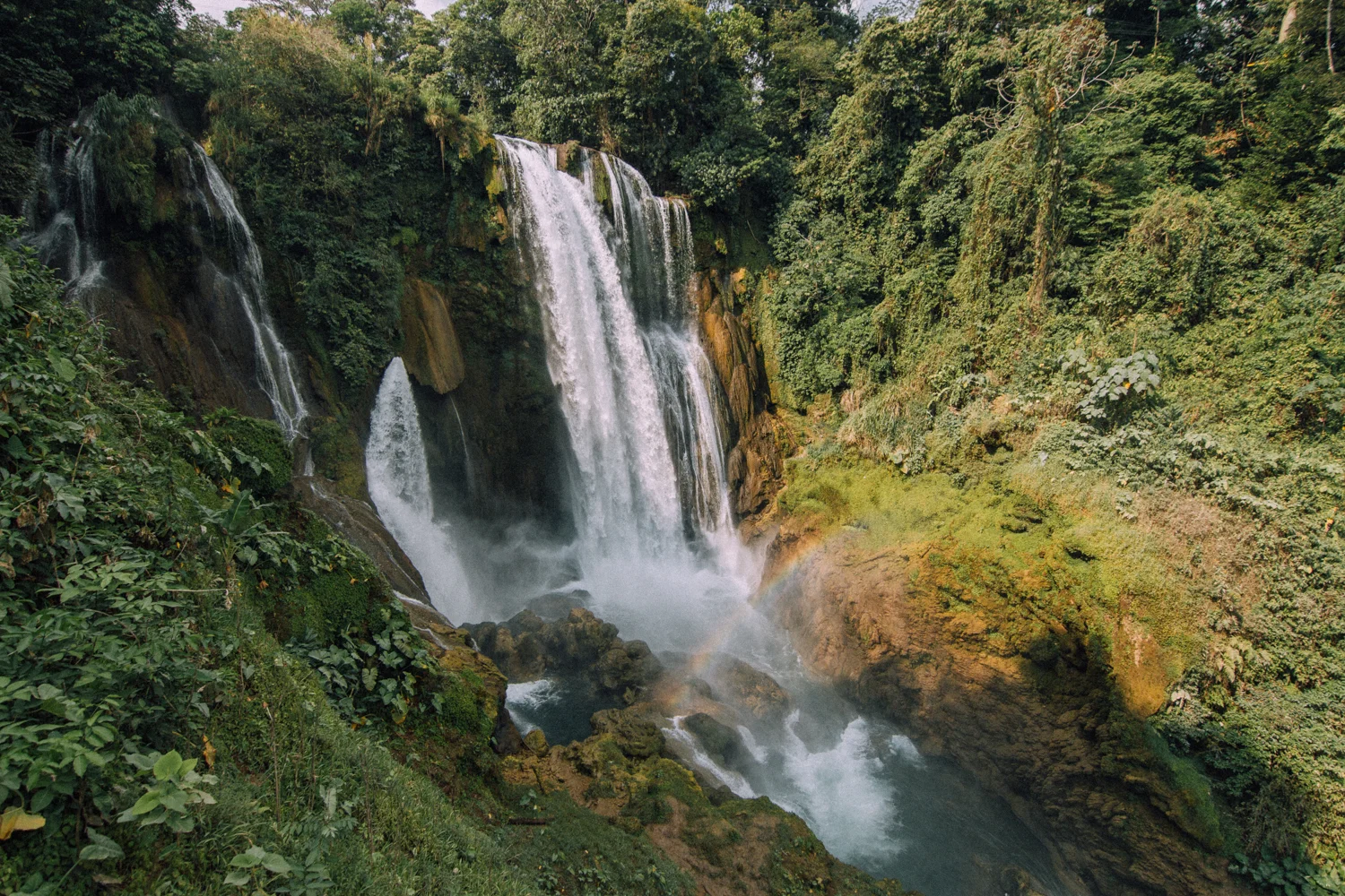 Pulhapanzak Waterfalls, Honduras