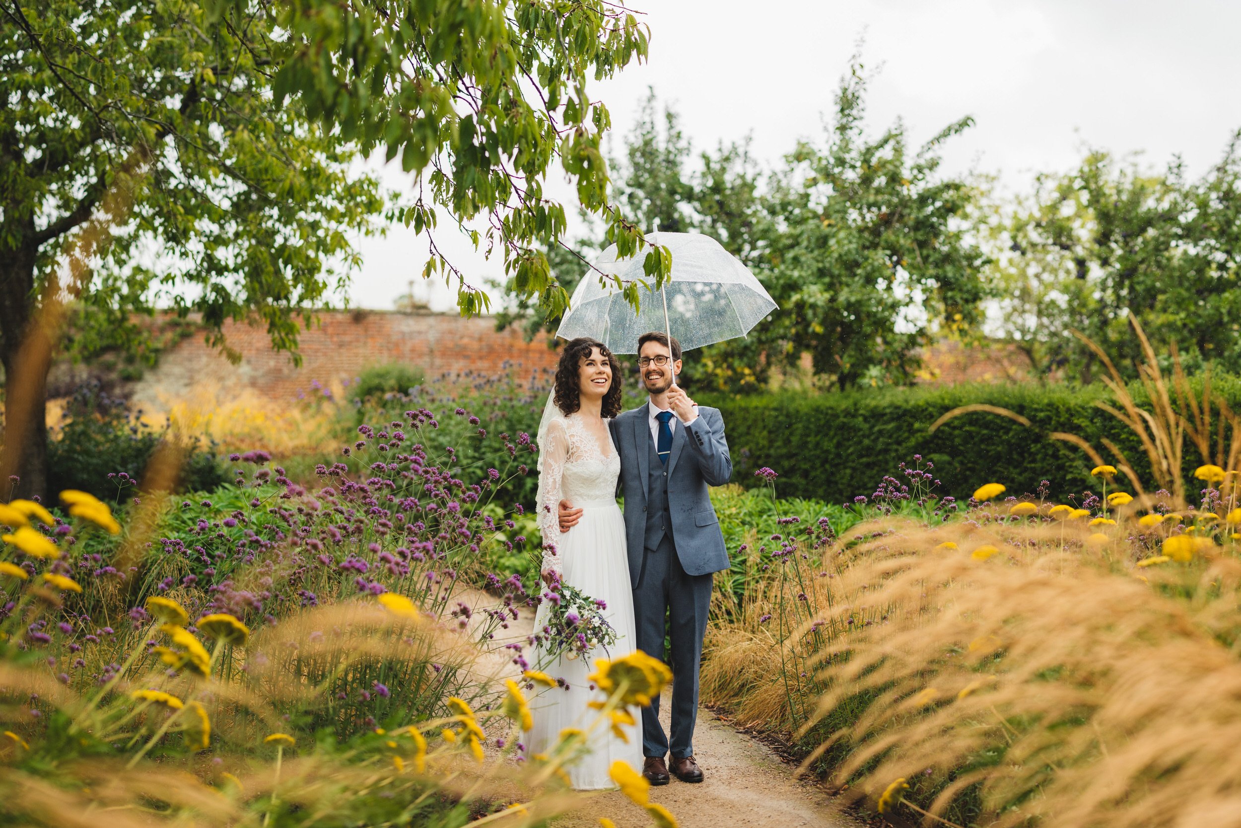 052_wimpole-gardens-longstowe-hall-cambridge-wedding-photography_cat-lane-photo.jpg