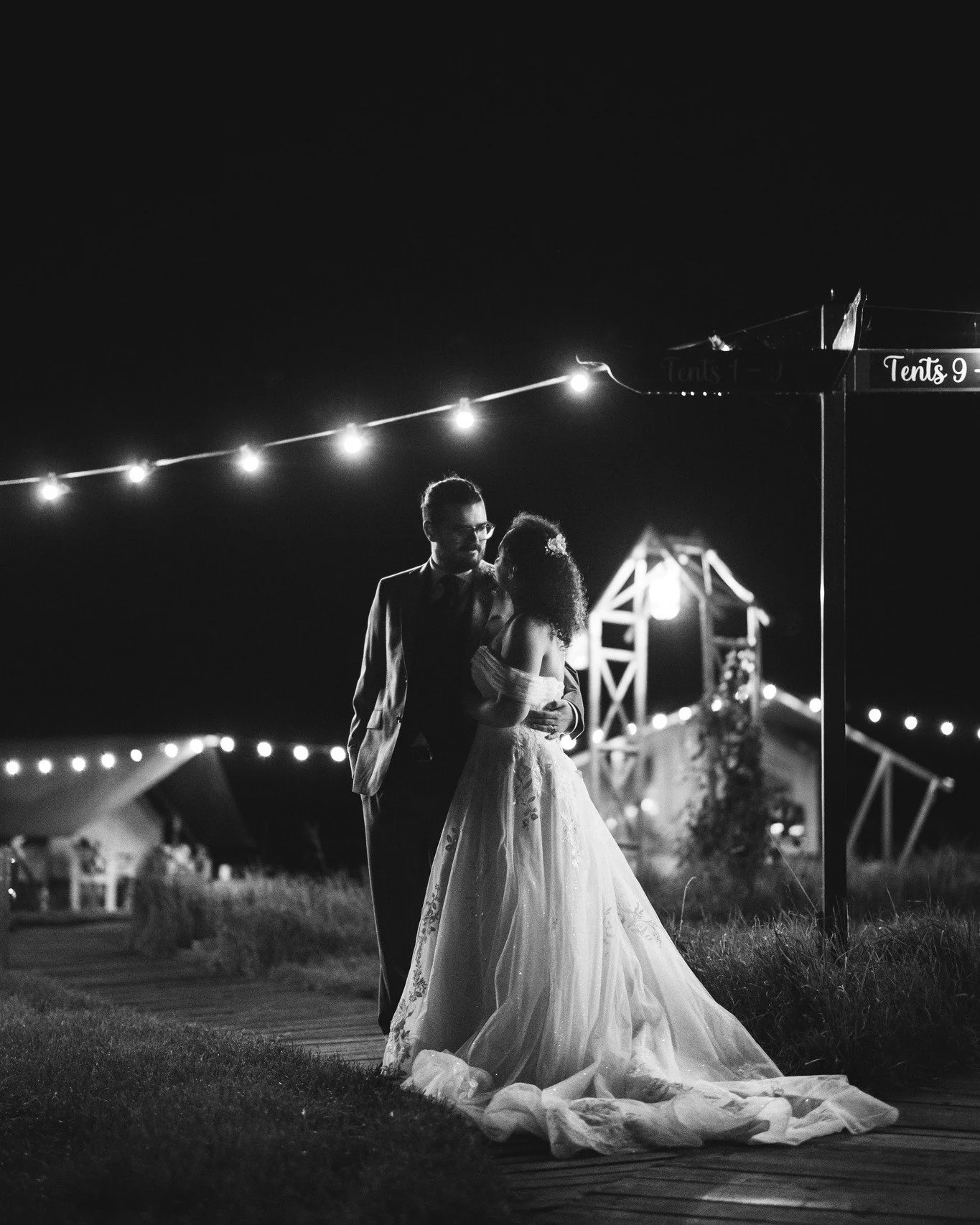 Five black and white moments from Lou &amp; Jacob's cozy autumn wedding at the Barn at Alswick. I'm totally in love with the way the festoons around their glamping pods light up the detail in Lou's dress ✨

Photographer: @catlanephoto 
Venue: @thebar