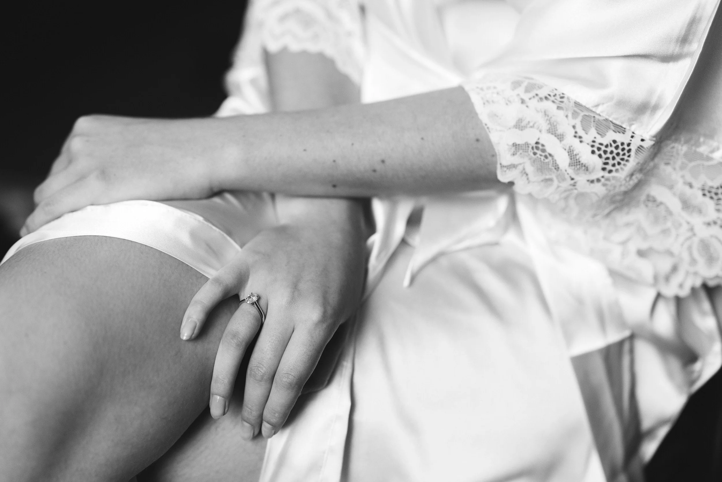005_pembroke-college-chapel-cambridge-wedding-photography_cat-lane-photo.jpg