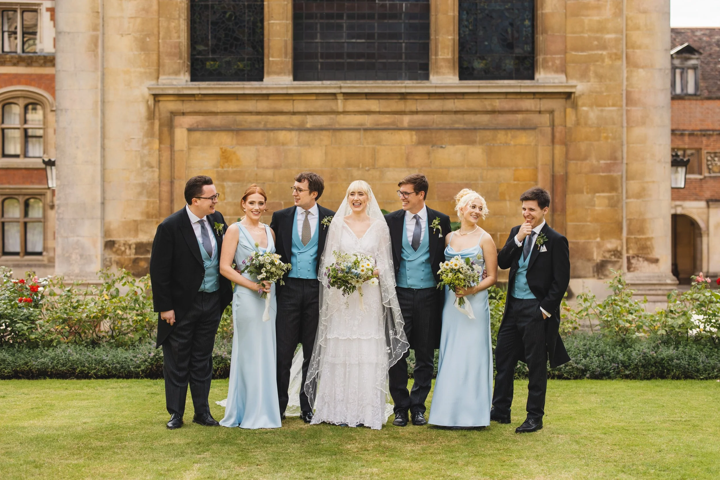 050_pembroke-college-chapel-cambridge-wedding-photography_cat-lane-photo.jpg