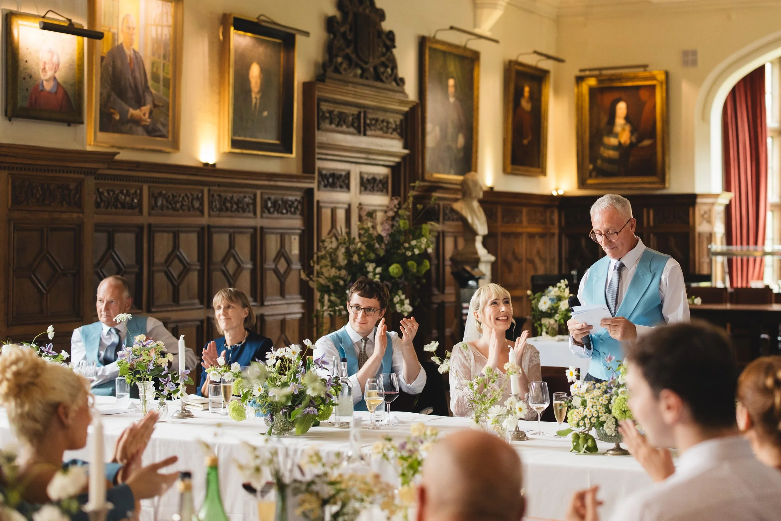 071_pembroke-college-chapel-cambridge-wedding-photography_cat-lane-photo.jpg