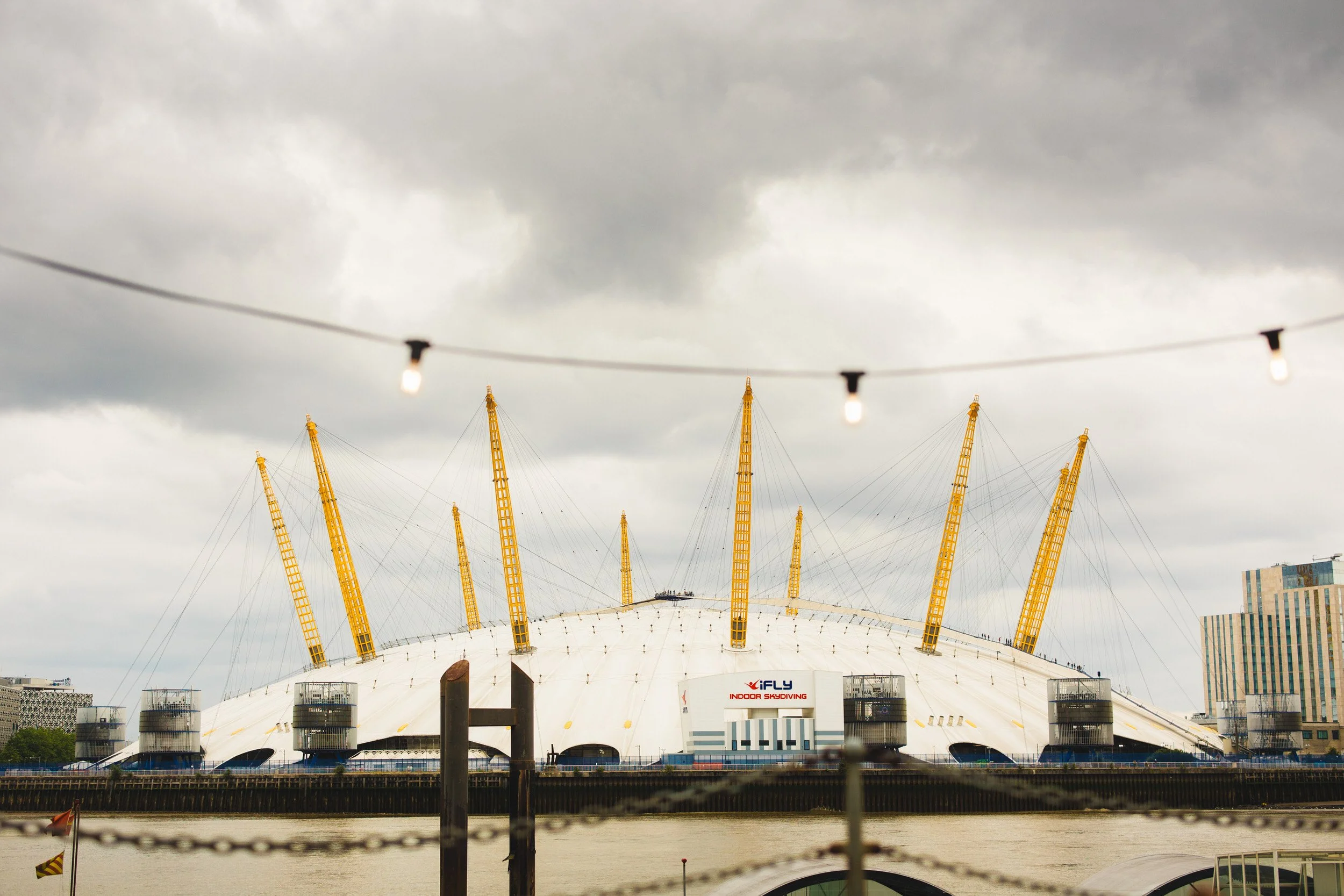 020_trinity-buoy-wharf-wedding-photographer_cat-lane-photo.jpg