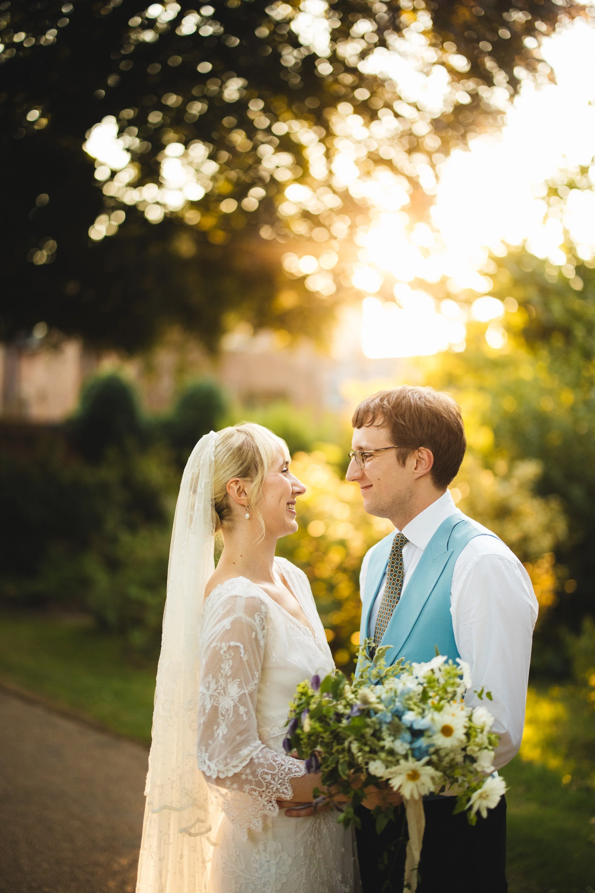095_pembroke-college-chapel-cambridge-wedding-photography_cat-lane-photo.jpg
