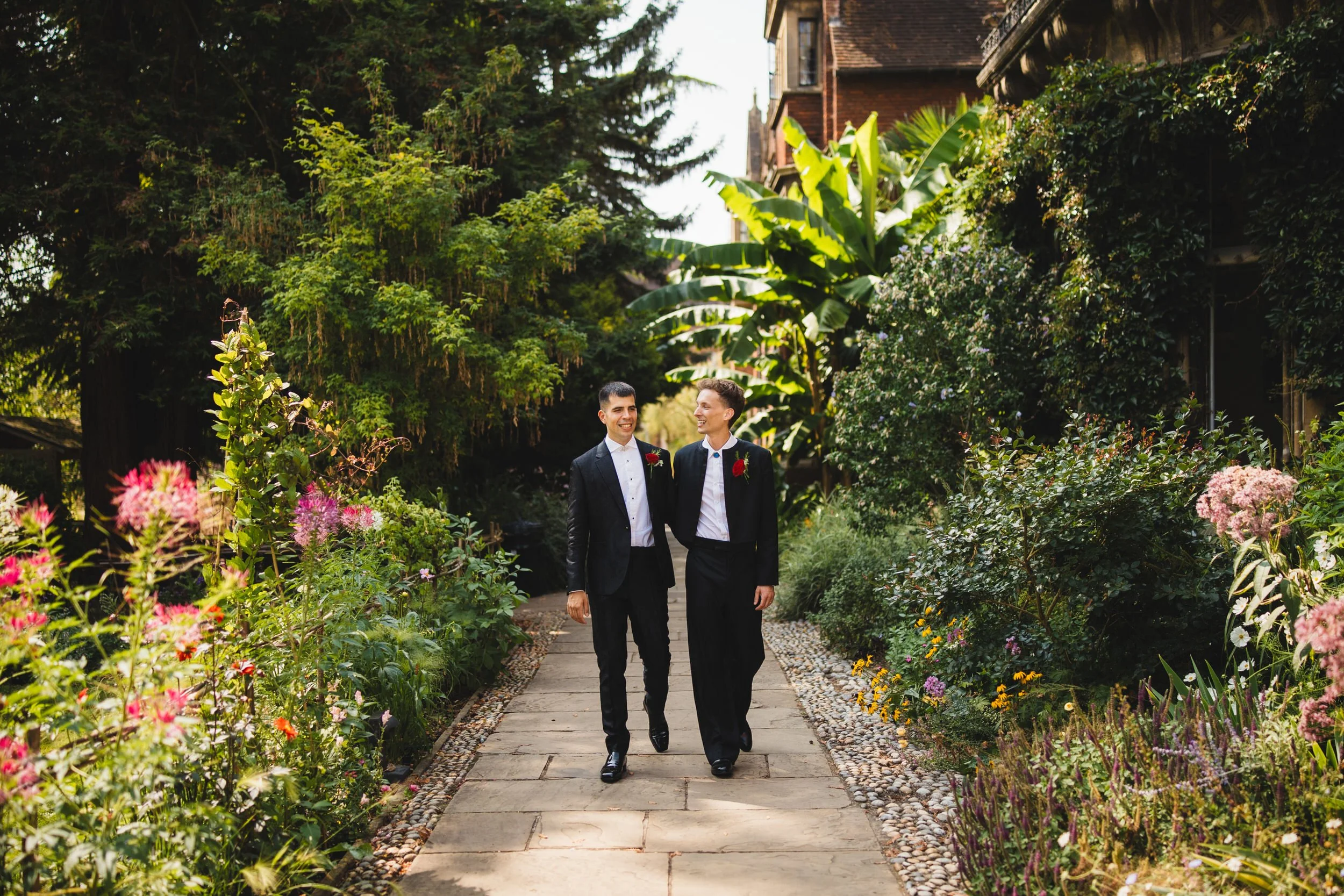 040_pembroke-college-cambridge-wedding-photography_cat-lane-photo.jpg