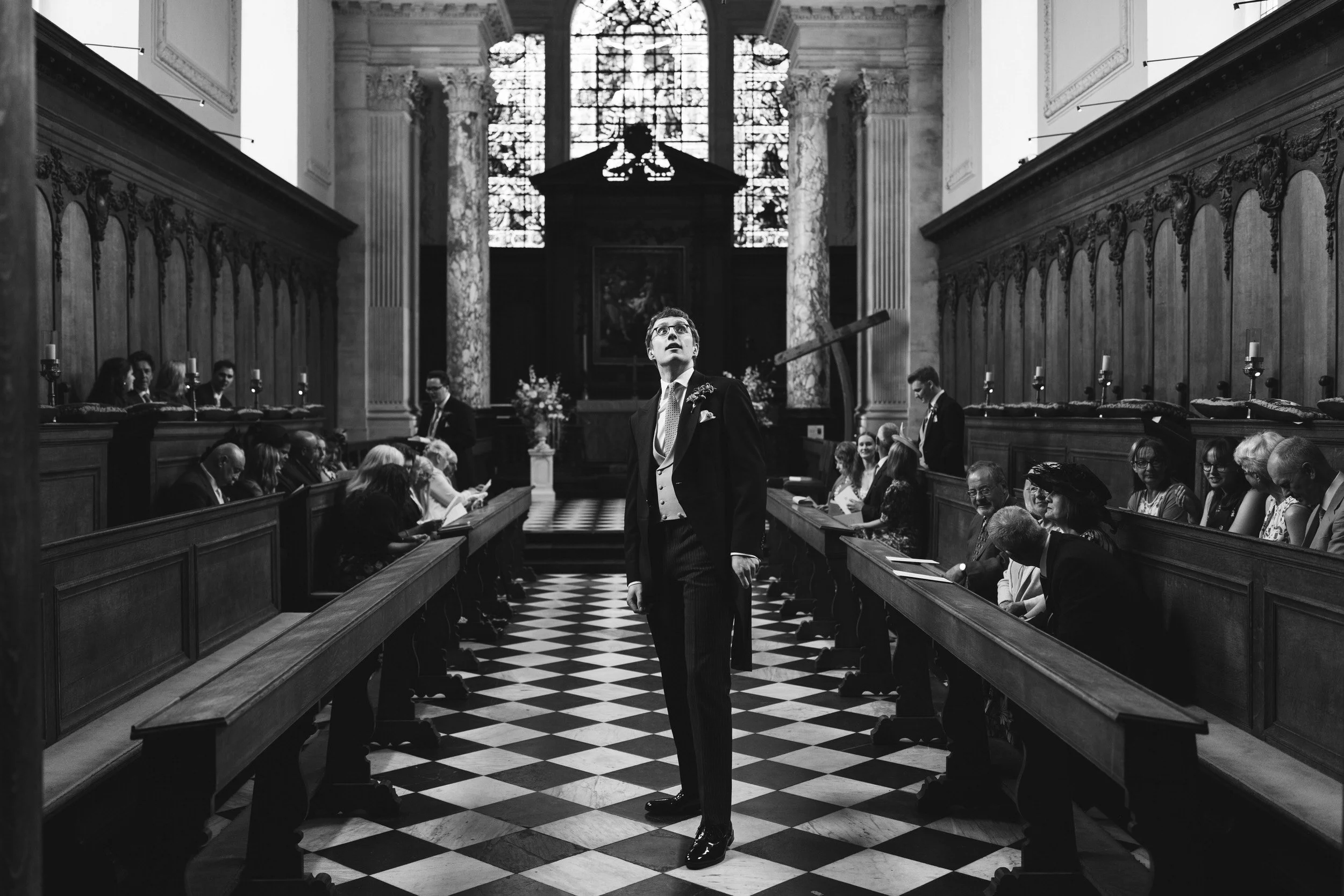 019_pembroke-college-chapel-cambridge-wedding-photography_cat-lane-photo.jpg