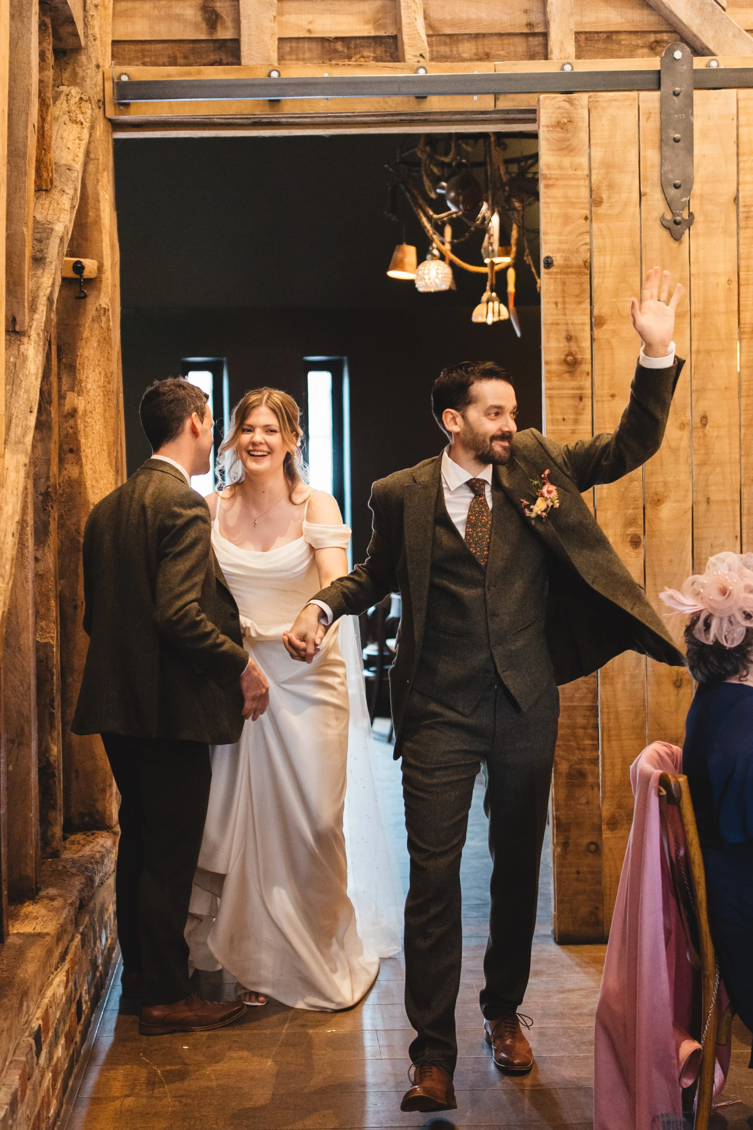 097_the-barns-at-redcoats-hertfordshire-wedding-photography_cat-lane-photo.jpg