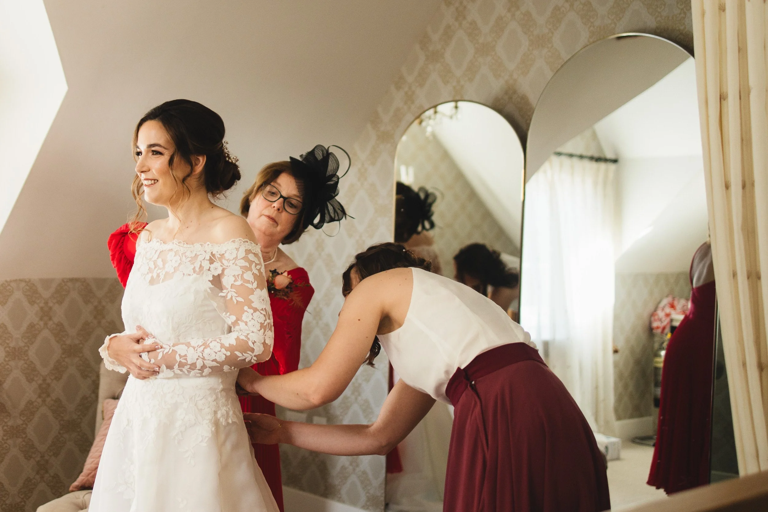 010_bassmead-manor-barns-wedding-photography_cat-lane-photo.jpg