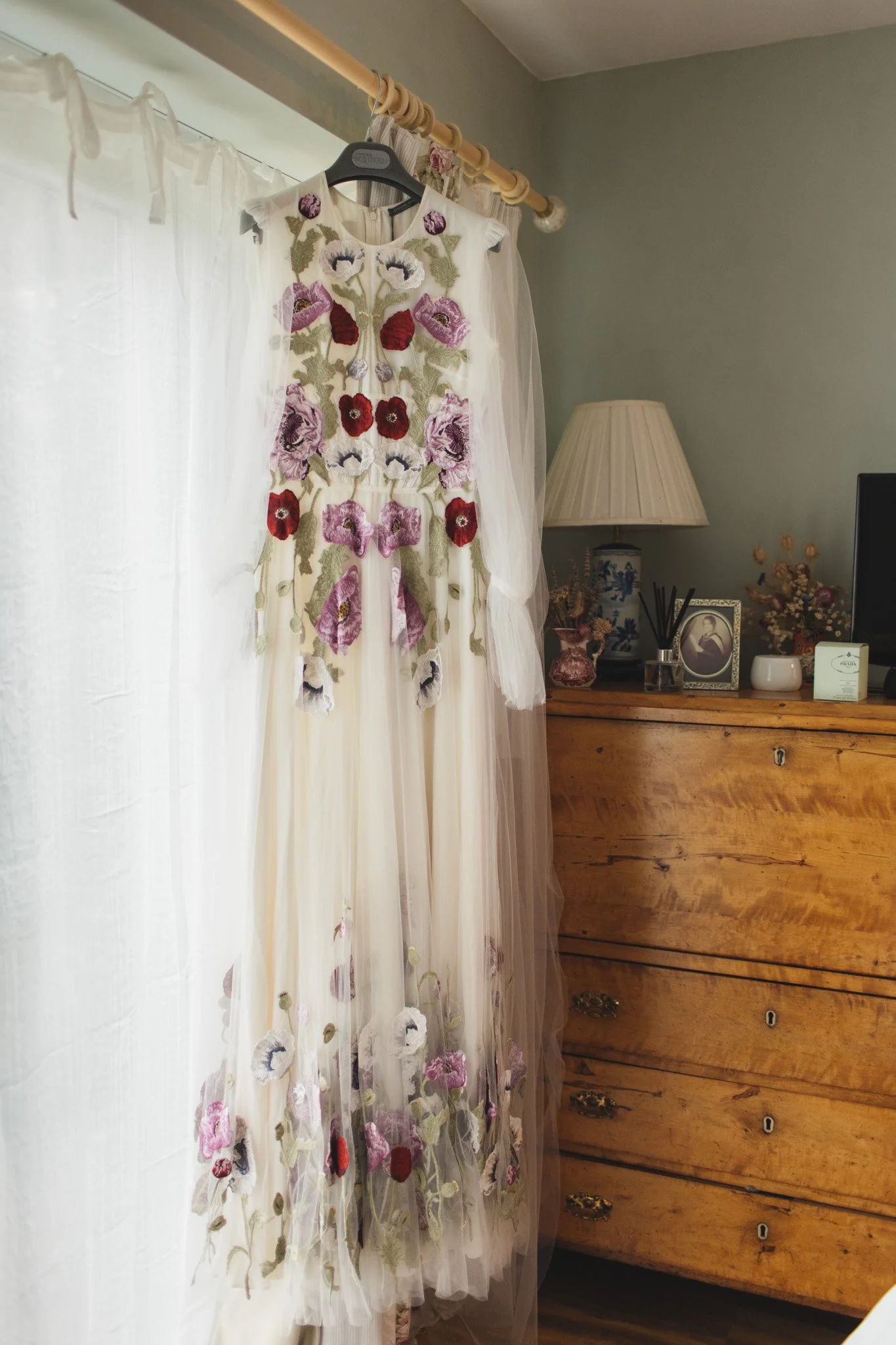 002_the-sun-felmersham-bedfordshire-micro-wedding-photography.jpg