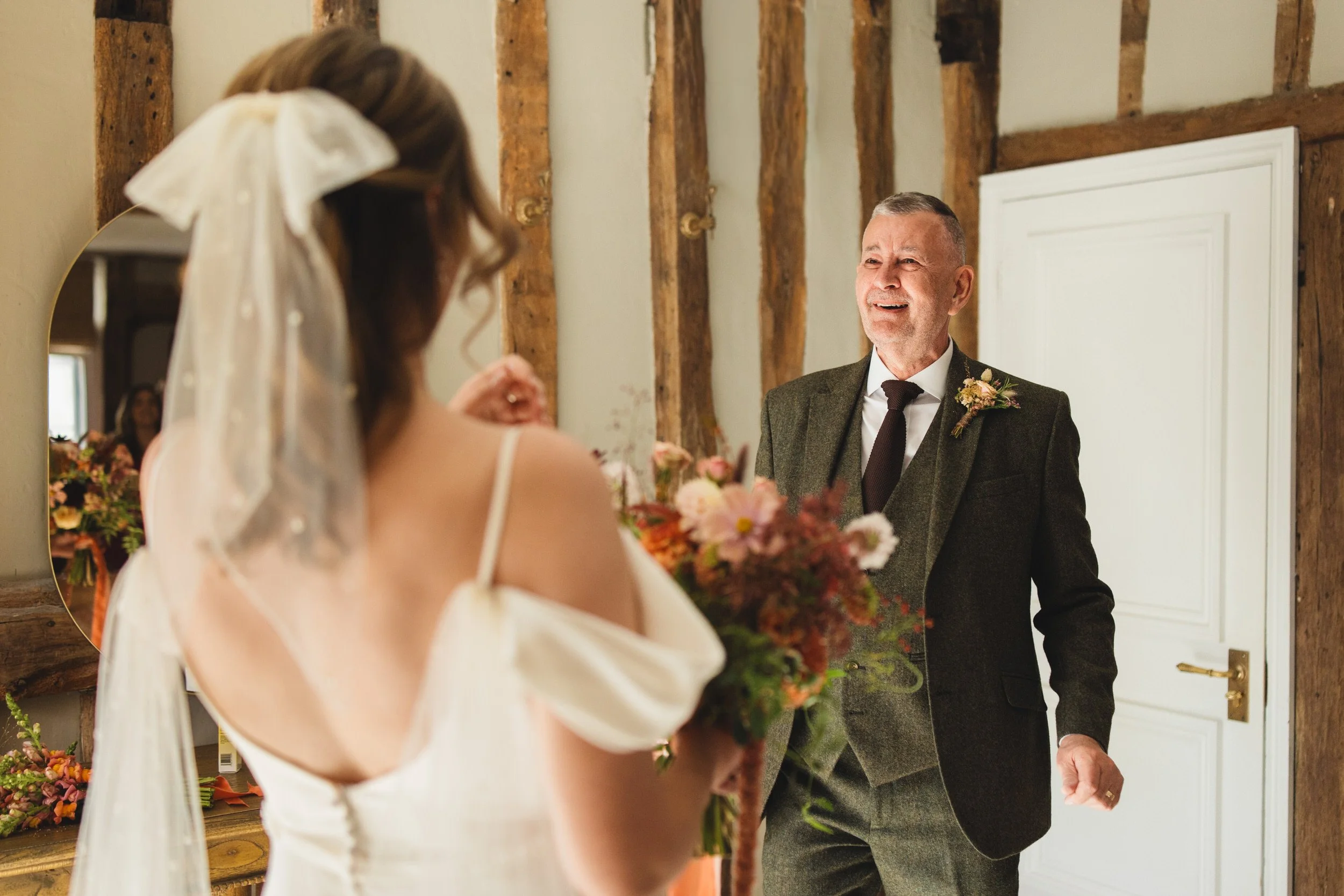 029_the-barns-at-redcoats-hertfordshire-wedding-photography_cat-lane-photo.jpg