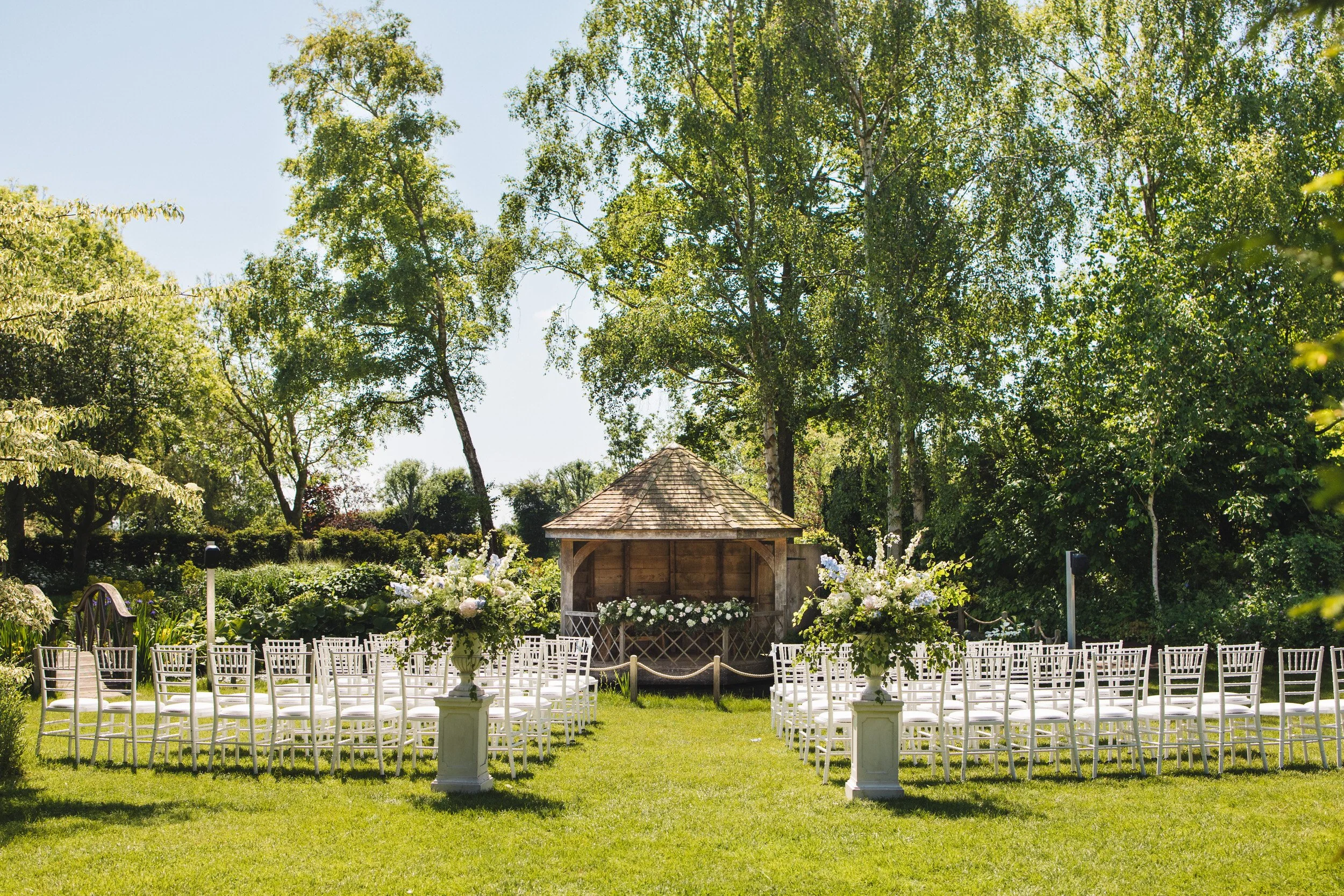 04__may-outdoor-wedding-south-farm-hertfordshire.jpg